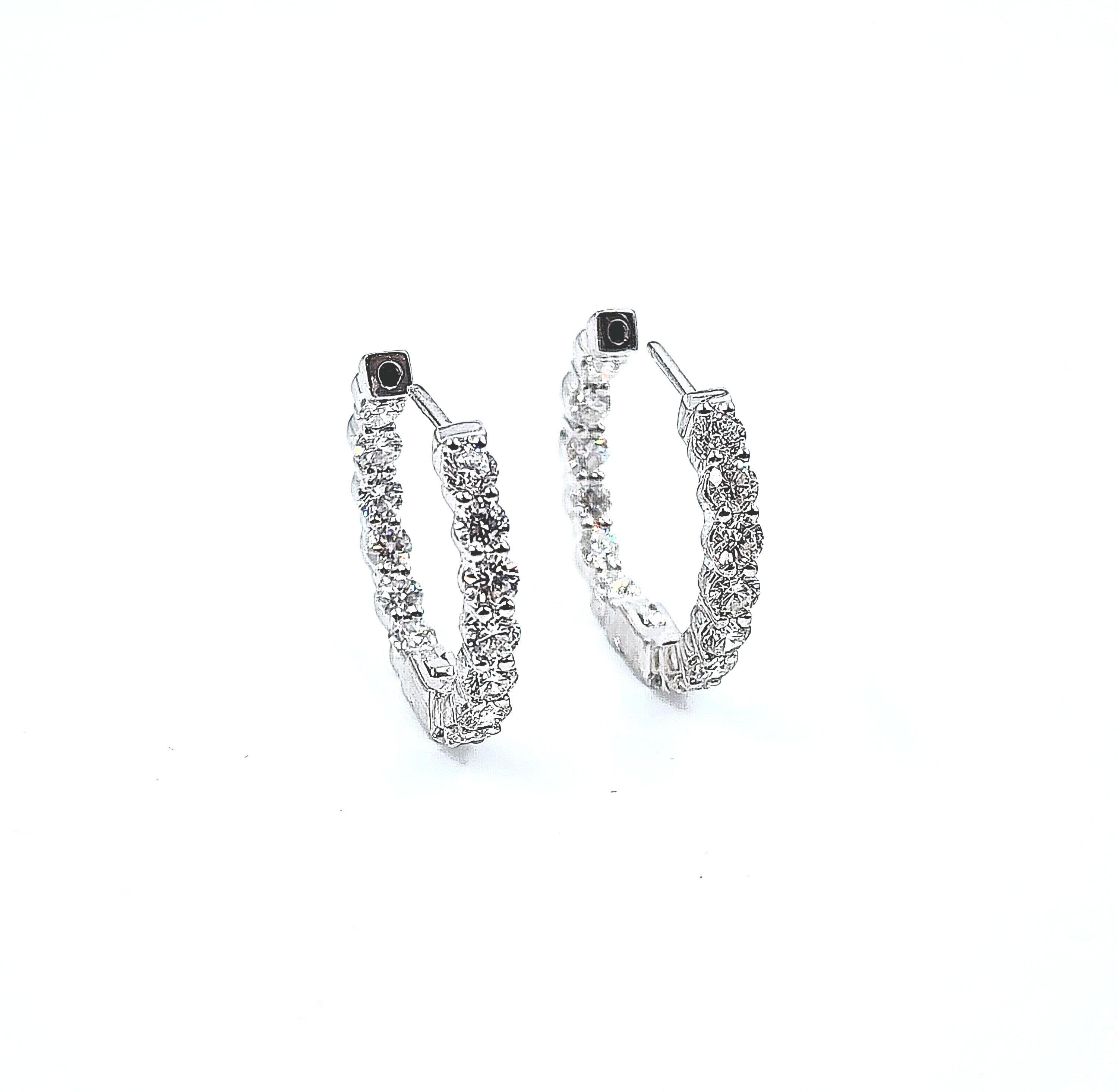 Boucles d'oreilles en diamant de 2,00 ct en vente 4
