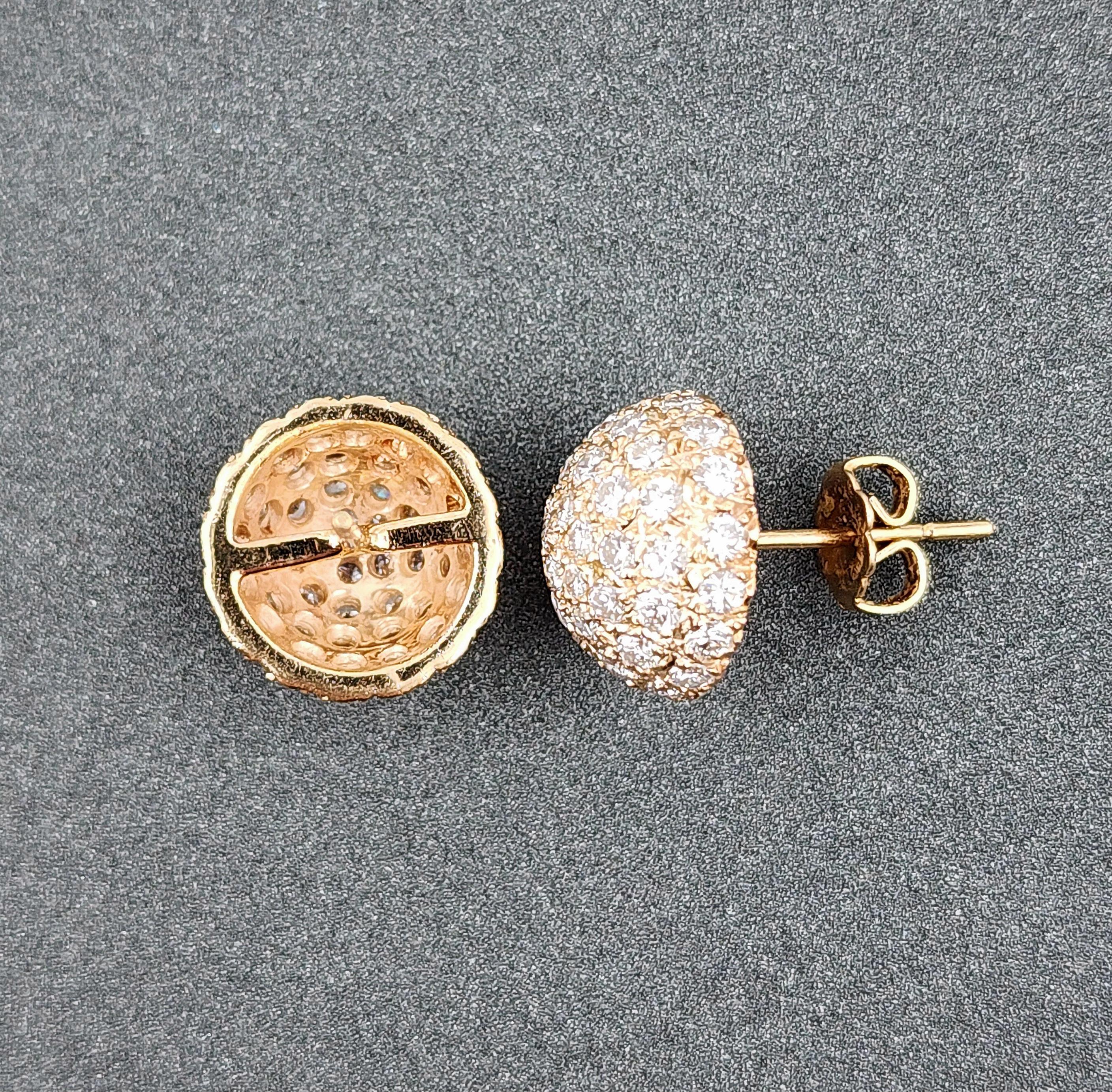 Round Cut 2.00 ct Diamond Pave Earrings For Sale