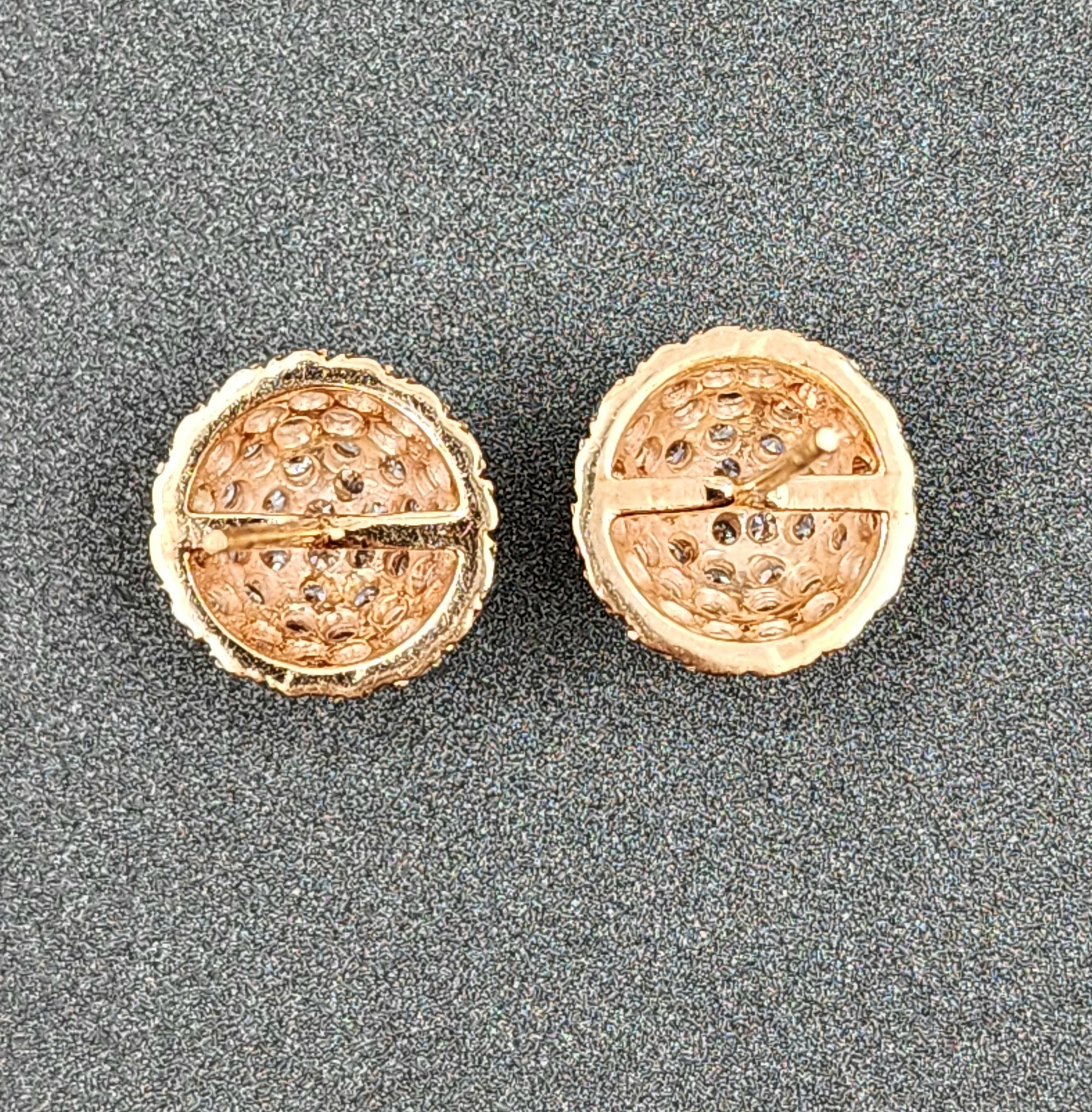 Women's or Men's 2.00 ct Diamond Pave Earrings For Sale