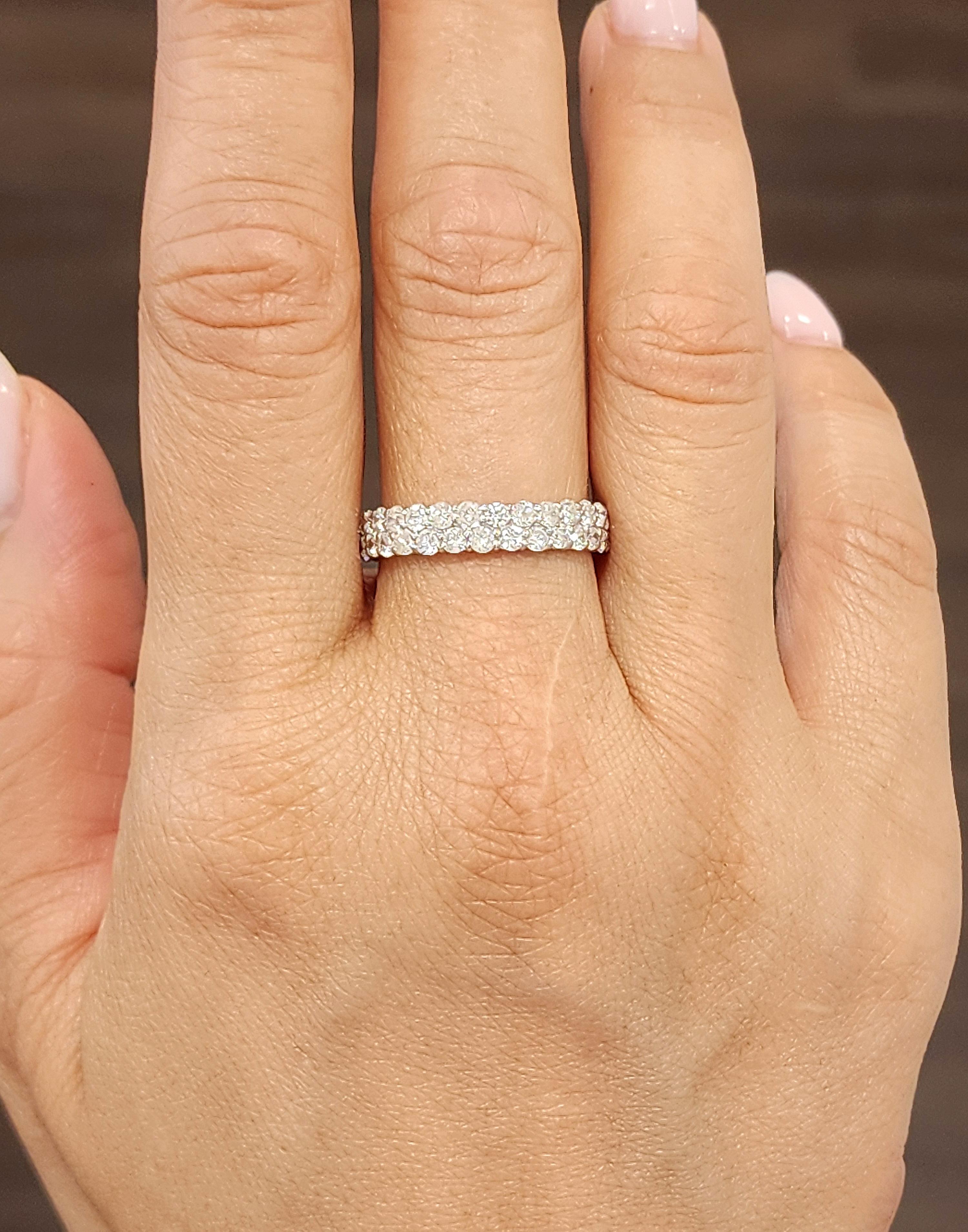 Moderne Bague d'éternité à deux rangs de diamants de 2,00 ct en vente