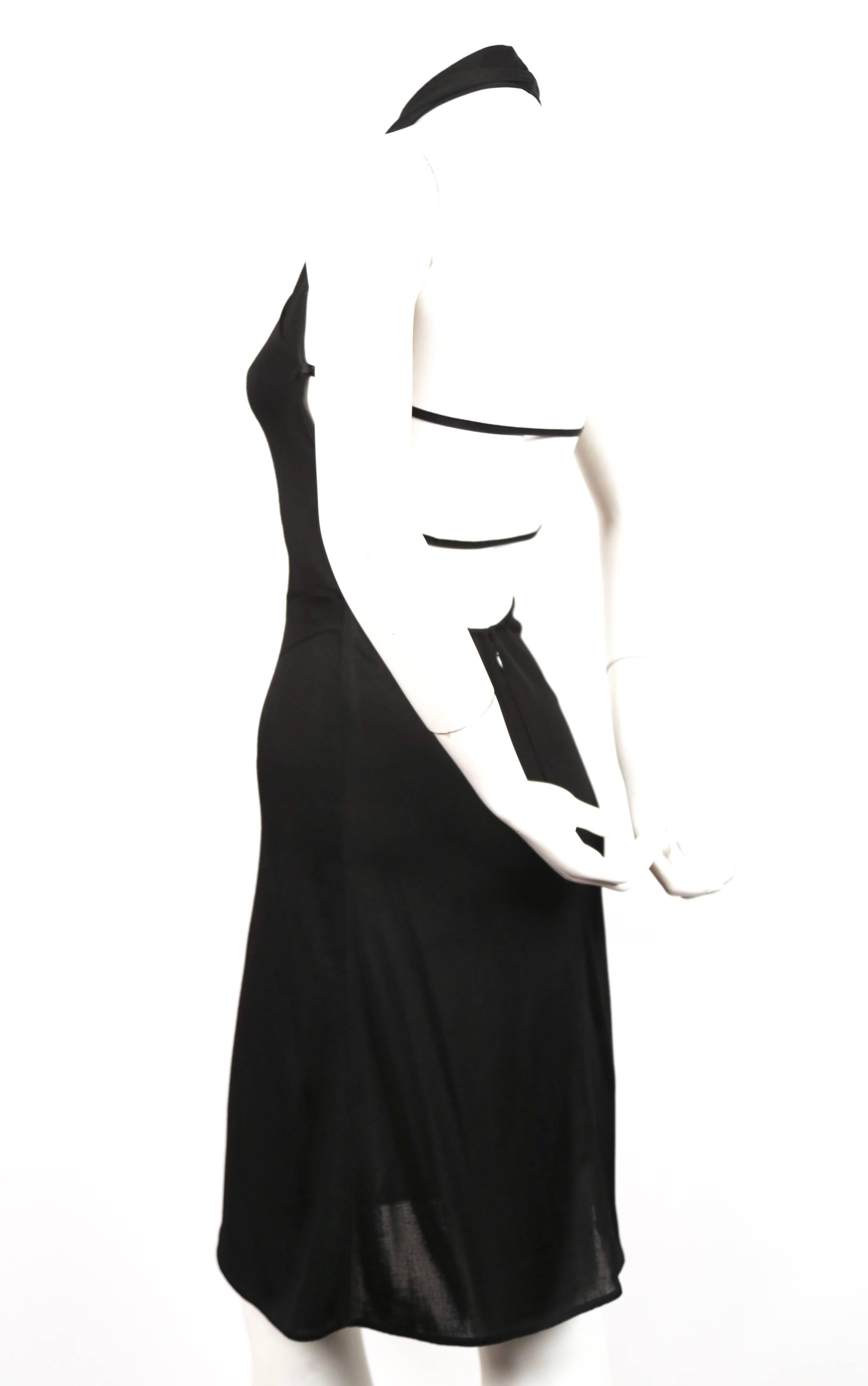 Noir Azzedine Alaïa - Robe dos nu noire documentée avec dos unique, 2000 en vente