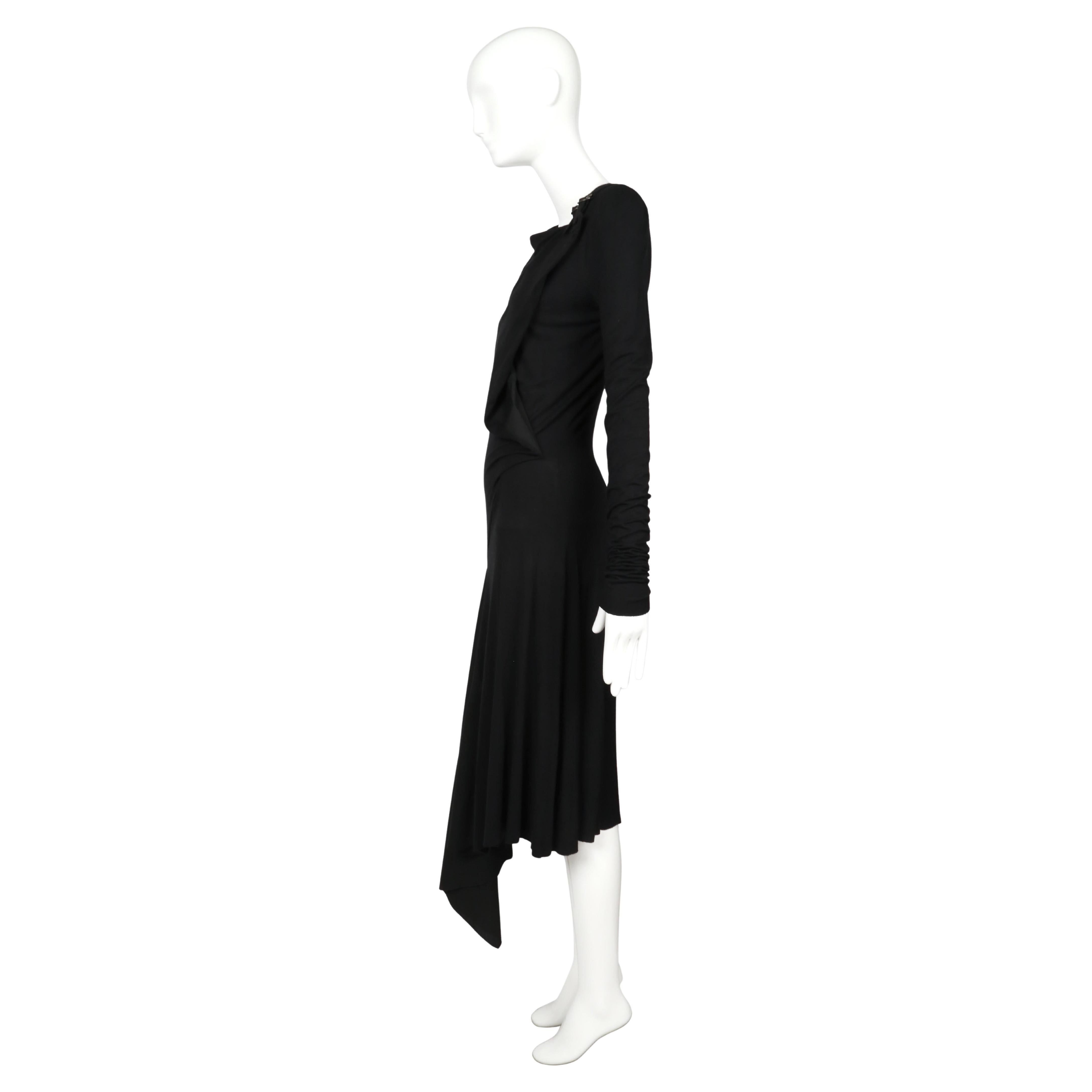 2000 BALENCIAGA LE DIX by Nicolas Ghesquiere robe noire RUNWAY en vente 2