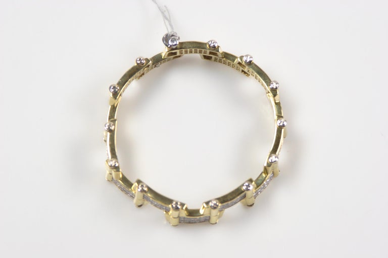 Modern 20.00 Carat 18 Karat Yellow Gold Diamond Handmade Link Bracelet For Sale