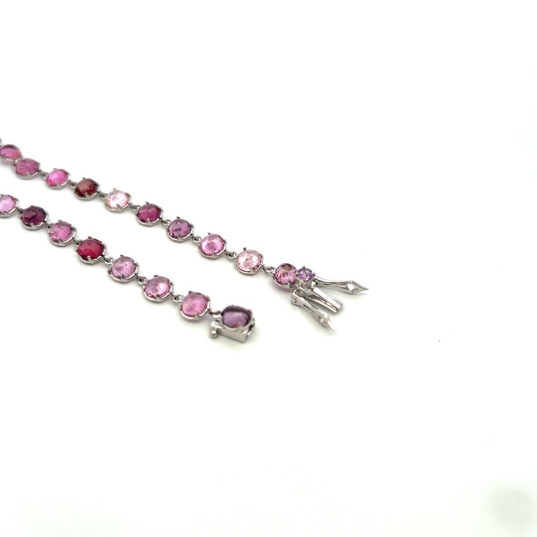 20.00 Carat Diamond 20.00 Carat Sapphire 18K White Gold Dangling Necklace For Sale 5
