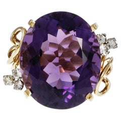 20.00 Carat Large Oval Amethyst Diamond 18k Yellow Gold Cocktail Ring