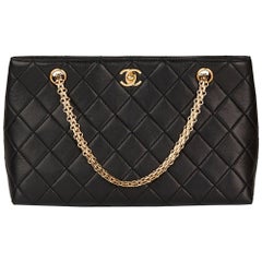 2000 Chanel Black Quilted Lambskin Classic Shoulder Bag