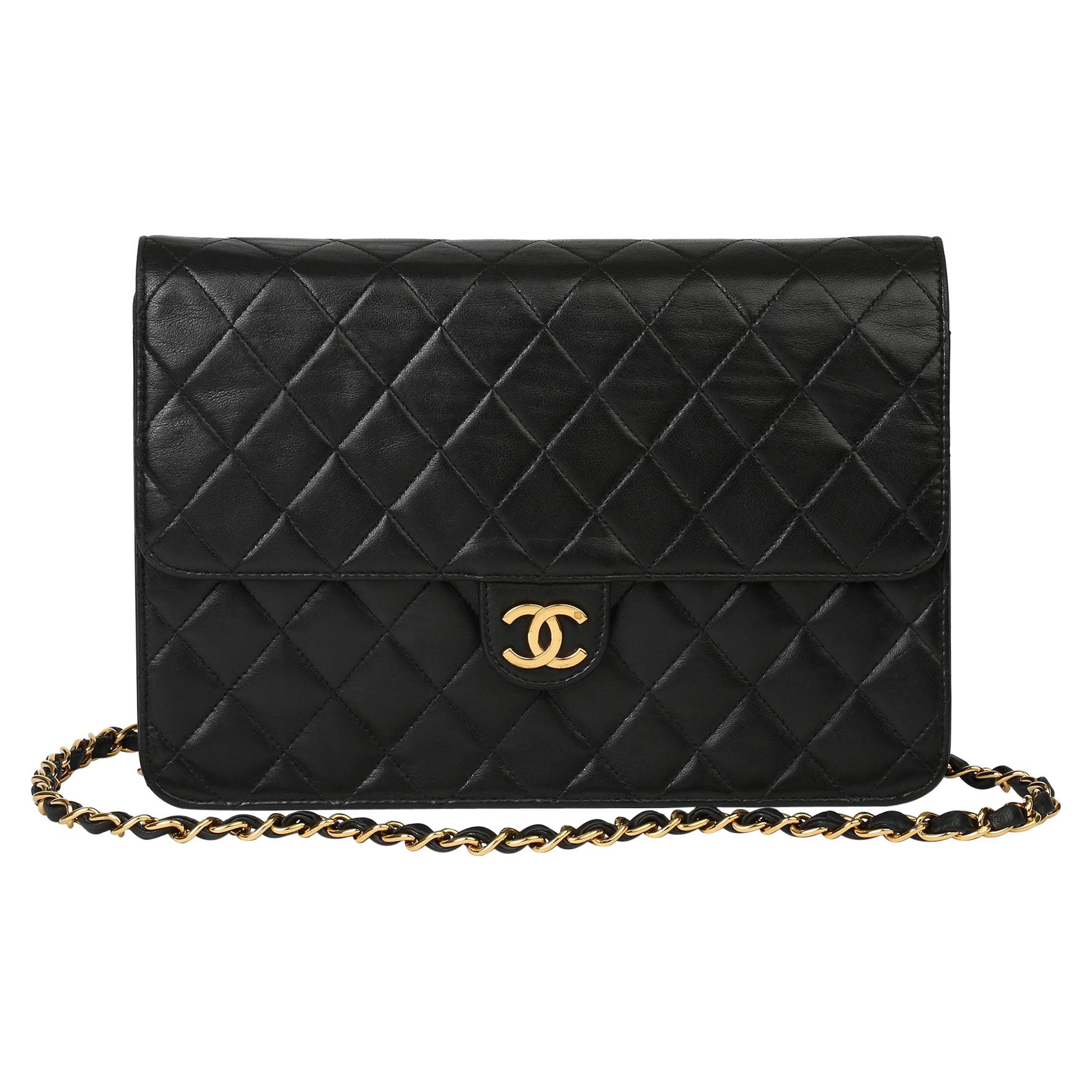 2000 Chanel Black Quilted Lambskin Vintage Medium Classic Single Flap Bag 