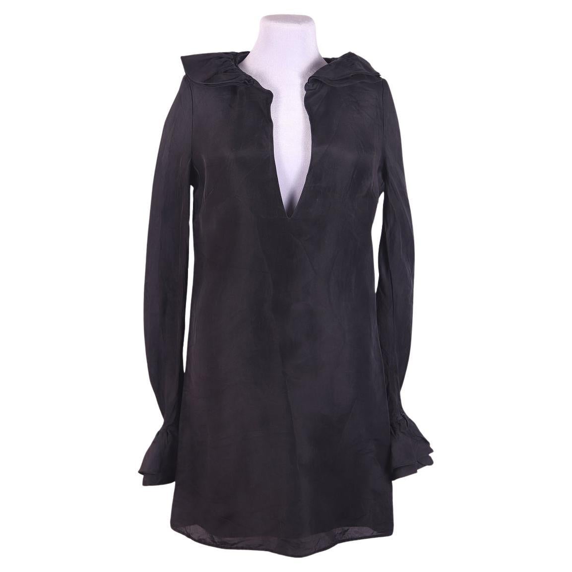 2000 F/W Gucci Tom Ford Fall 2000 Silk Ruffle Collar Black Mini Runway Dress For Sale