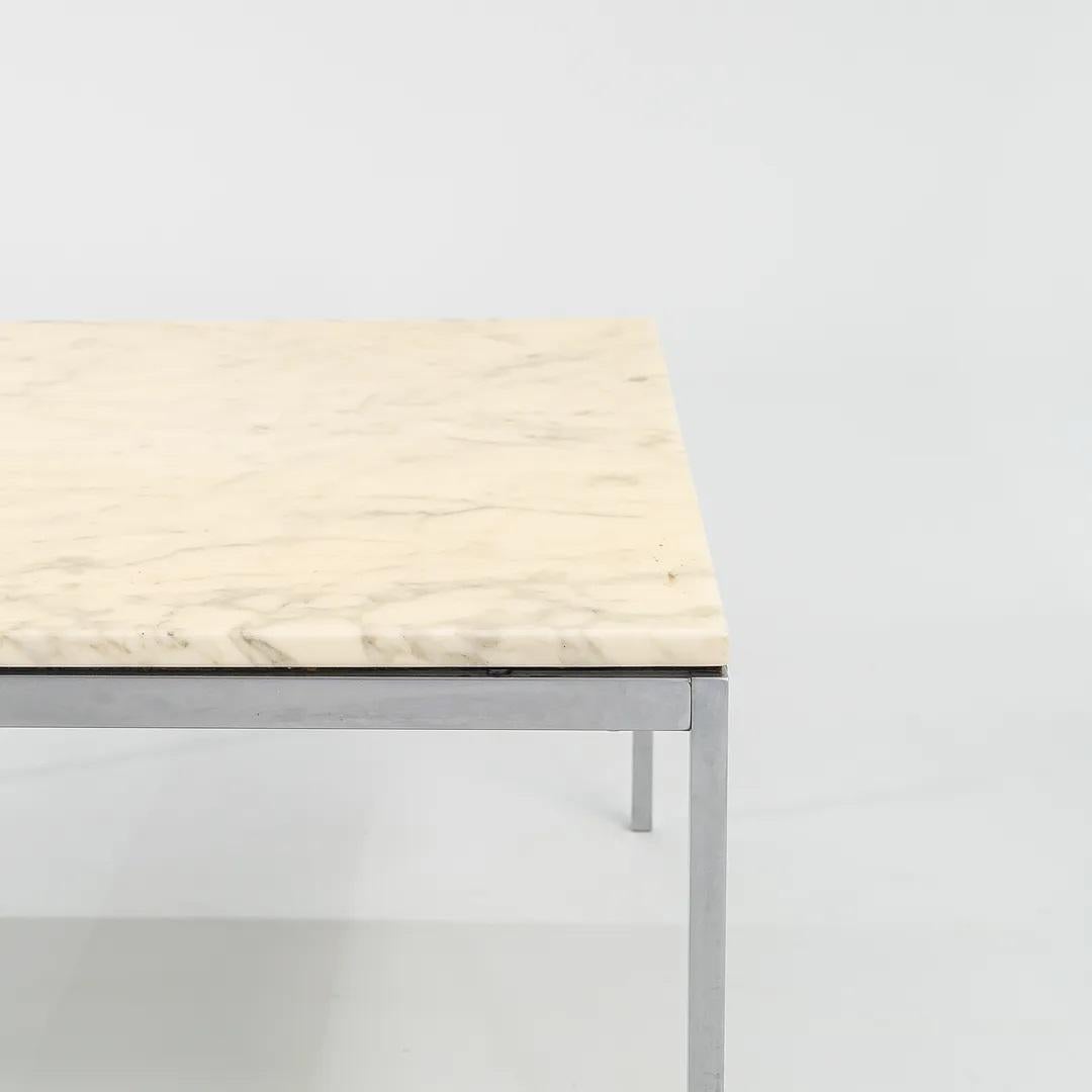 XXIe siècle et contemporain Table basse Florence Knoll 2000 avec base en acier chromé et plateau en marbre 36 pouces en vente