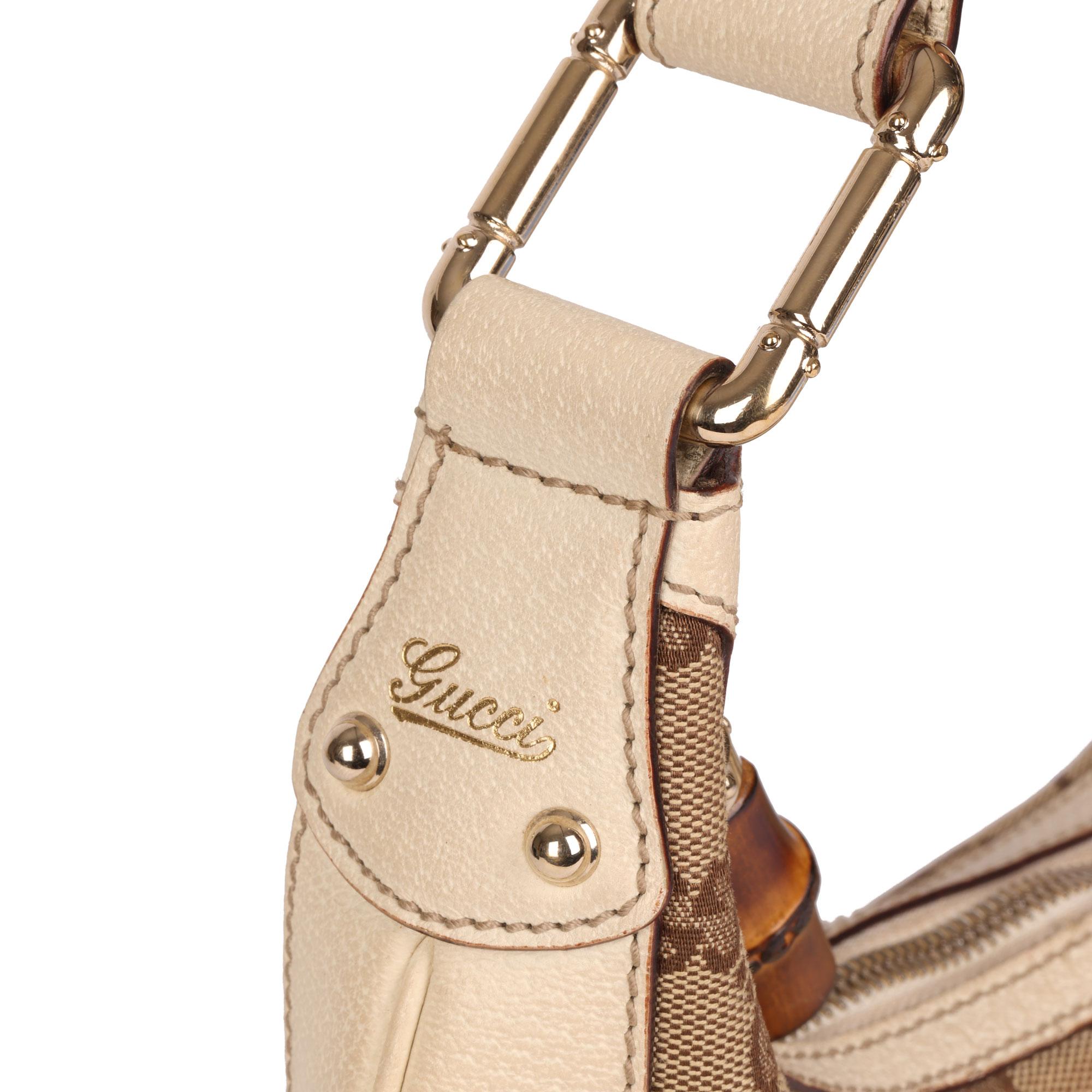 2000 Gucci GG Supreme Canvas & Cream Pigskin Leather Bamboo Shoulder Bag In Good Condition In Bishop's Stortford, Hertfordshire