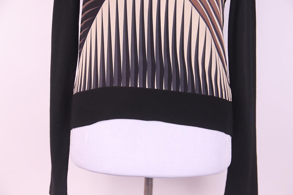 2000 Gucci Tom Ford Pull Laine Soie en vente 5