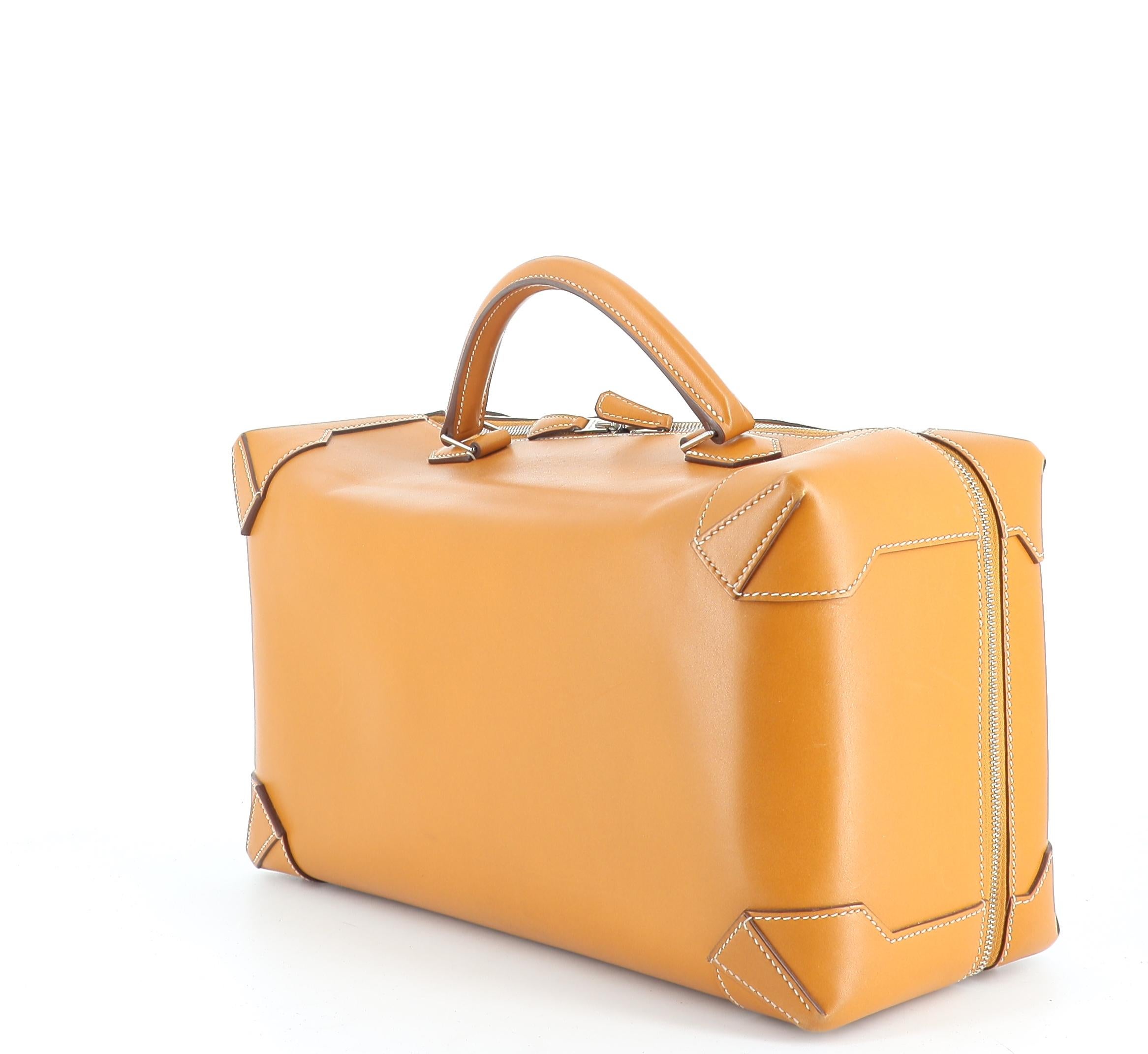 Women's or Men's 2000 Hermès Brown Maxibox 37 Bag