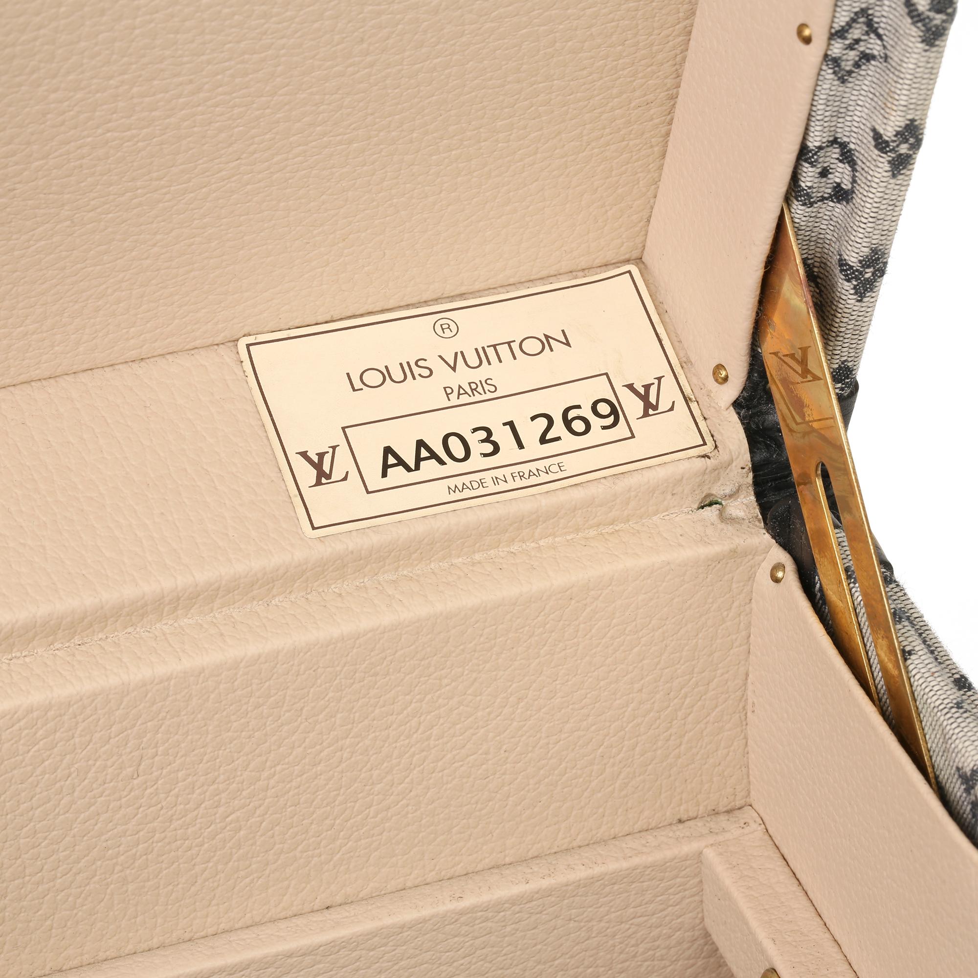 2000 Louis Vuitton Blue Mini Canvas & Navy Leather Special Order Boîte à Flacons 4
