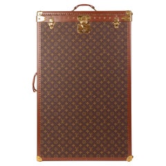 Louis Vuitton Large 'Monogram' Trunk Suitcase (1980's) — The Pop-Up📍