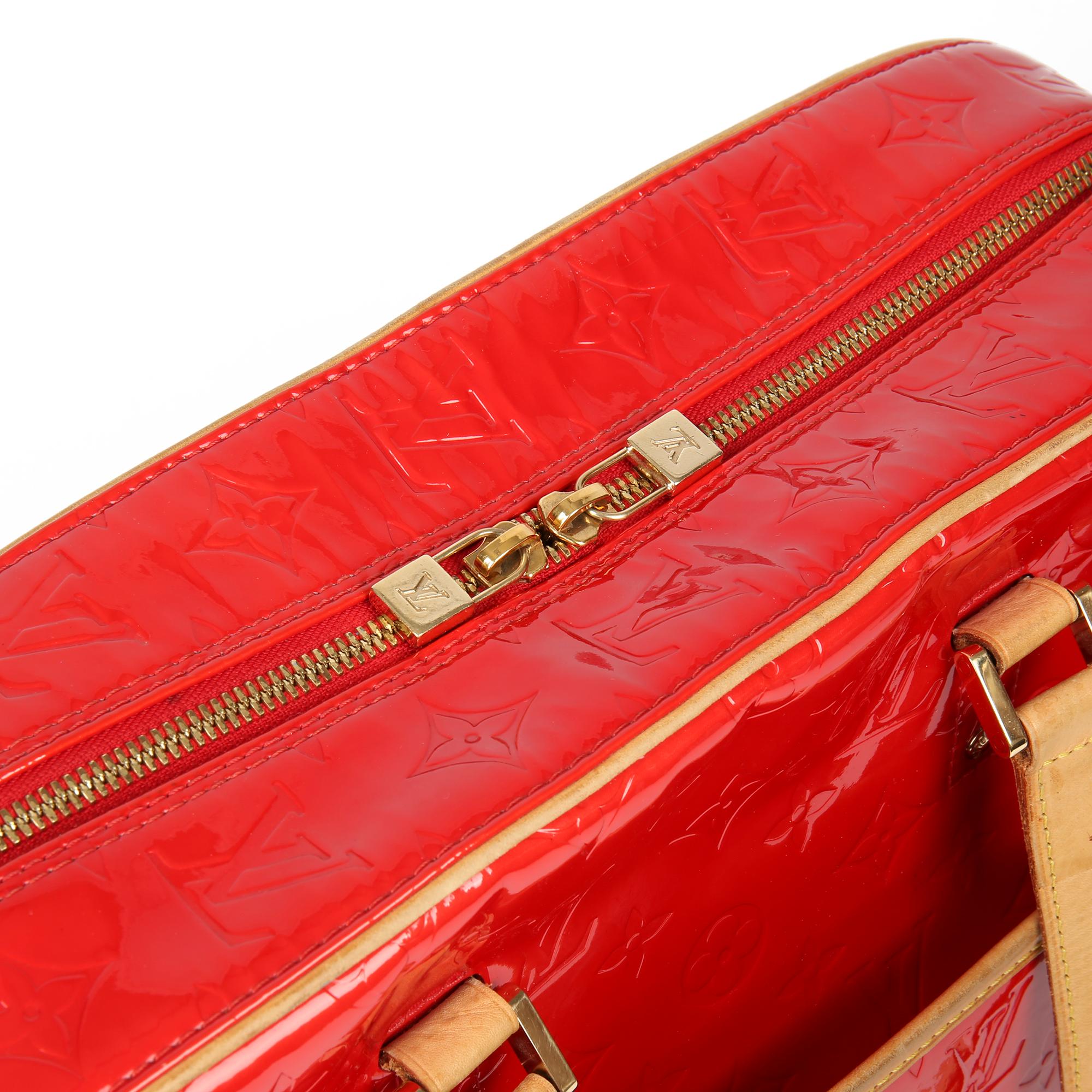 2000 Louis Vuitton Red Monogram Vernis Leather Sutton 2