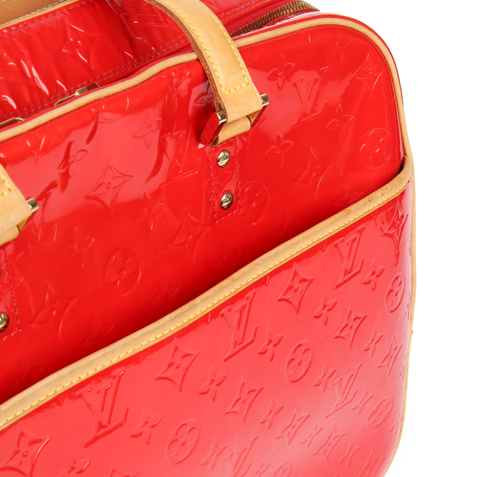 2000 Louis Vuitton Red Monogram Vernis Leather Sutton 3