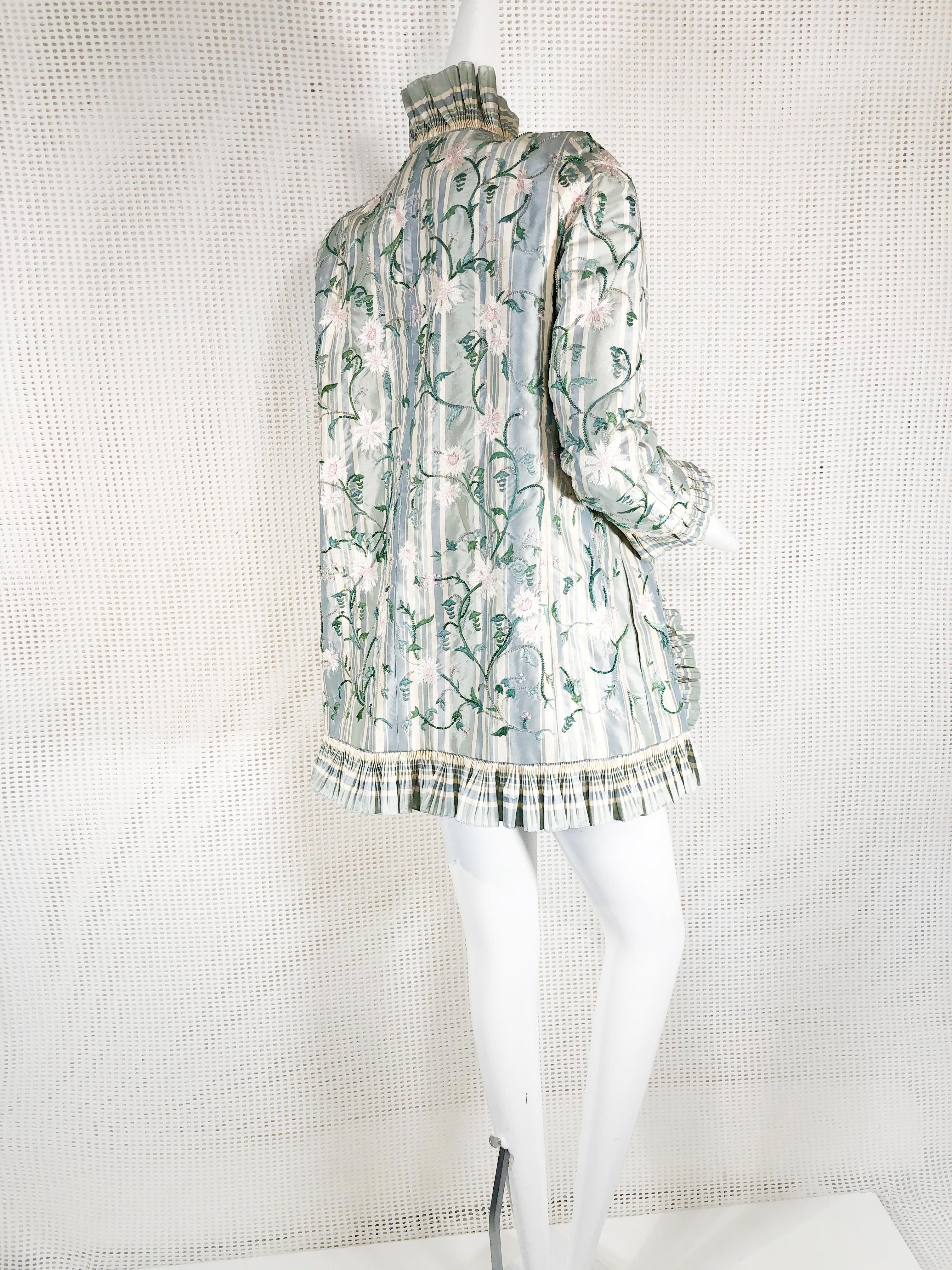 Gray 2000 Oscar de la Renta French Green Stripe Tissue Silk Floral Embroidered Jacket