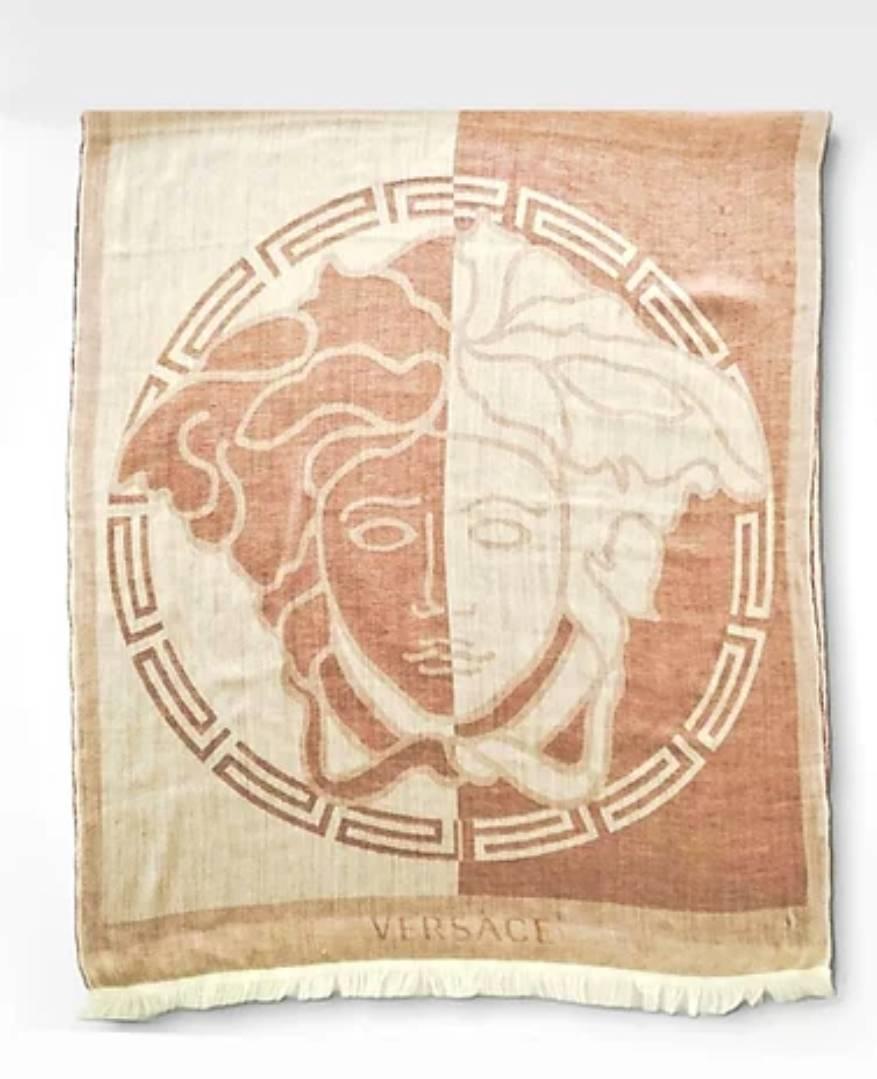 Rare Versace Medusa large Scarf/Stole/Shawl featuring pink wool and viscose, Medusa double faced on pink and white. 
Condition: 200s, vintage, good, light use 
Measurements: 120 x60cm 