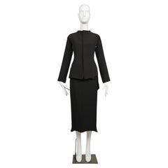 2000 YOHJI YAMAMOTO chaqueta y falda asimétricas de seda y cachemira RUNWAY