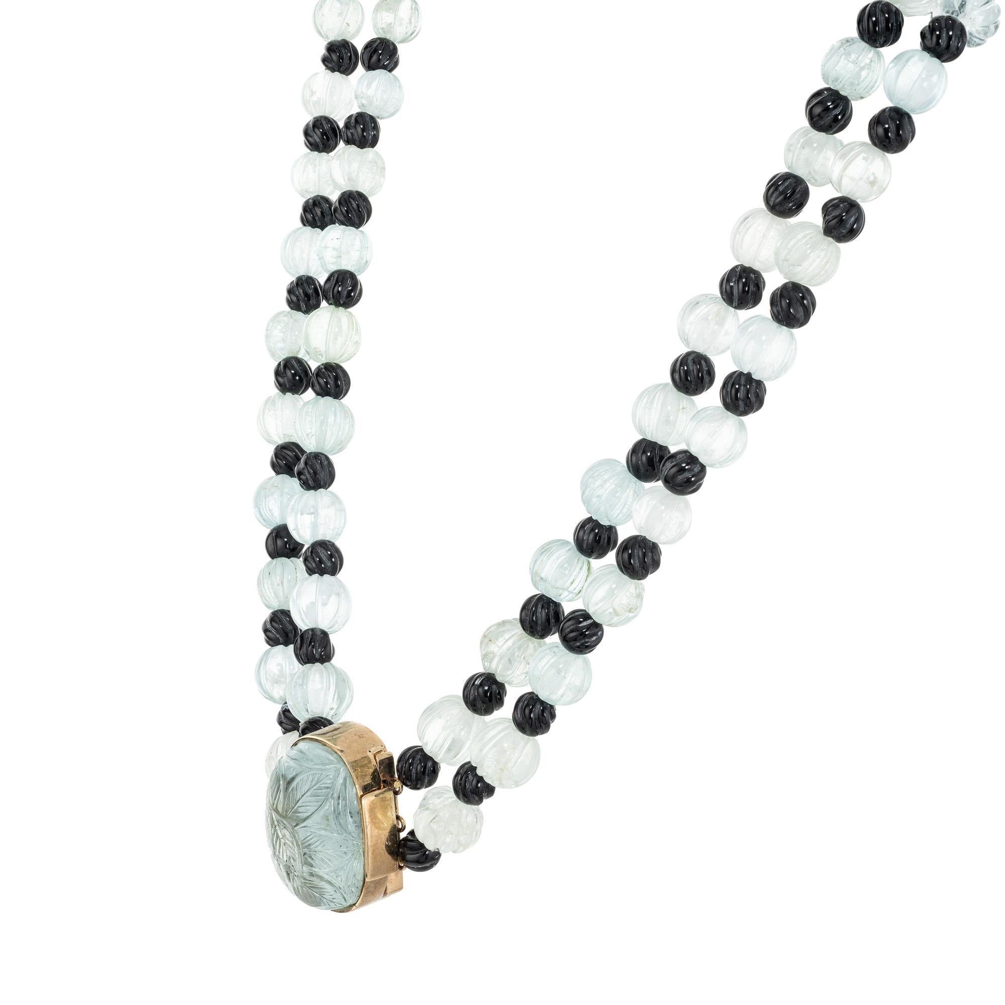200.00 Carats Natural Carved Aqua Onyx Two Strand Art Deco Necklace In Good Condition For Sale In Stamford, CT