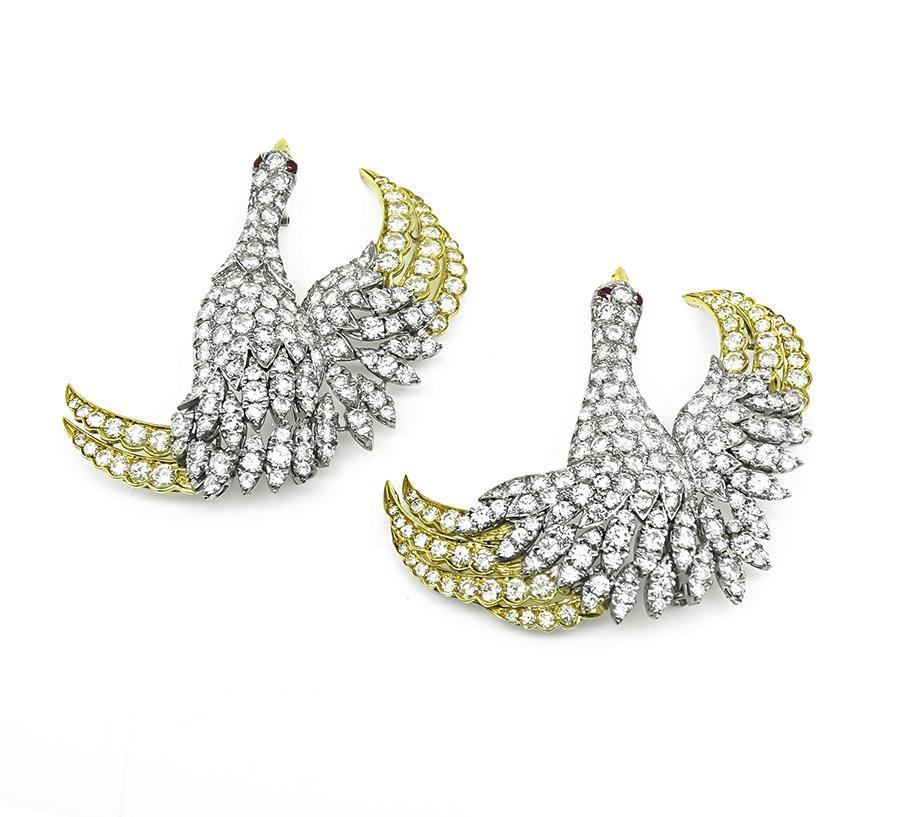 Round Cut 20.00ct Diamond Gold Swan Pin Set For Sale