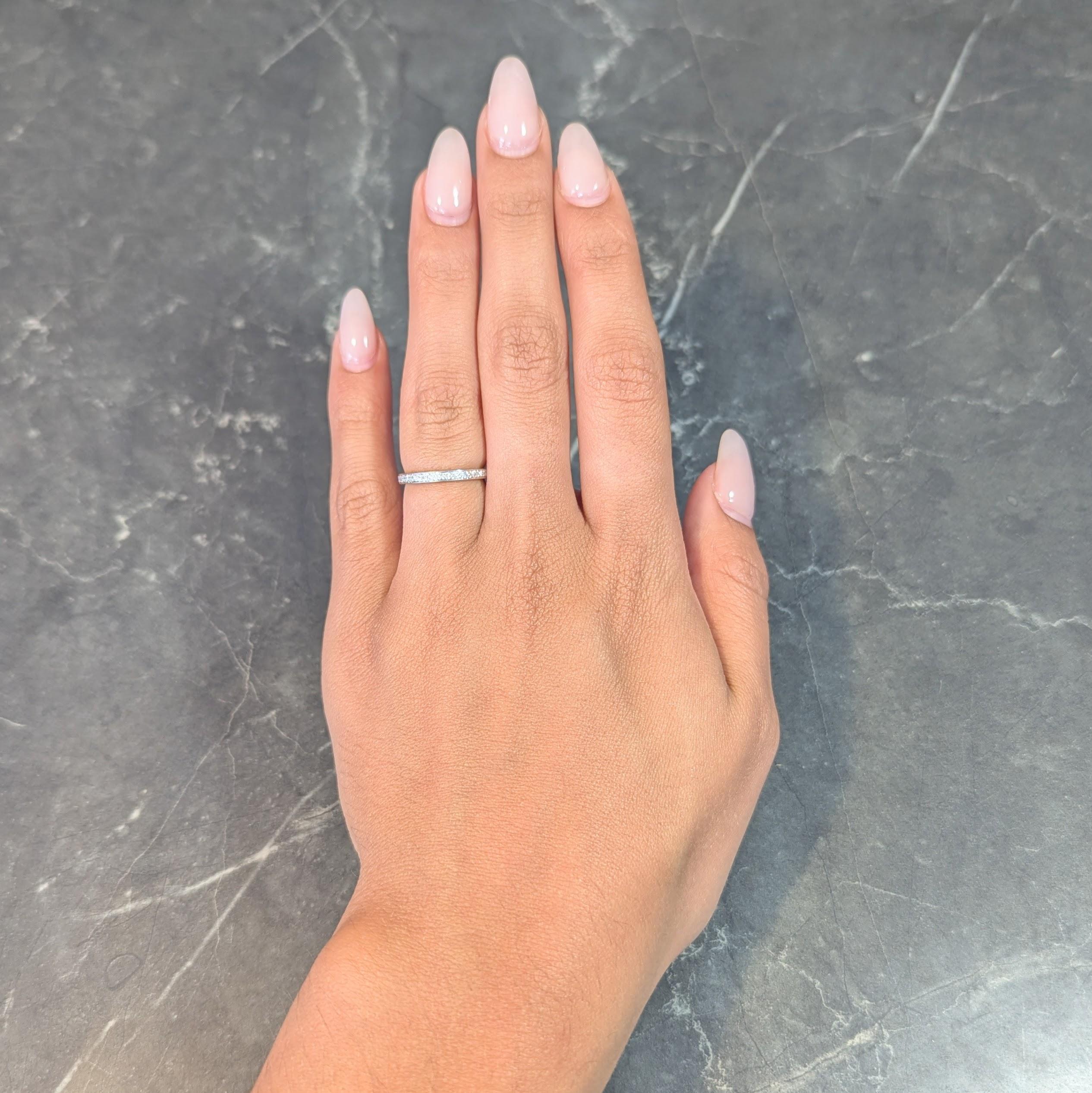 2000 Diamante 0.45 CTW Anillo de Boda de Eternidad de Oro Blanco de 14 Kilates Corte redondo en venta