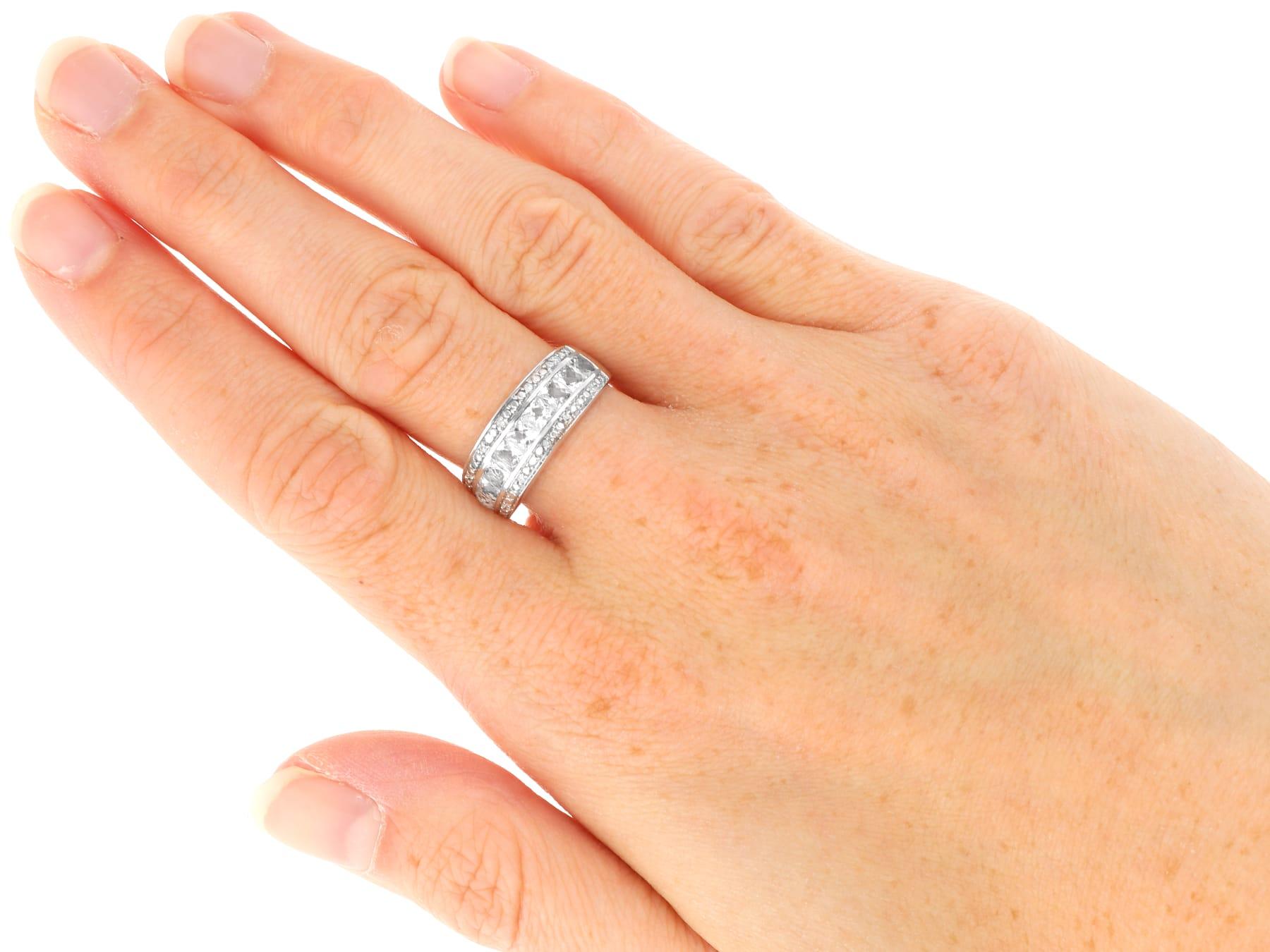 2000er Jahre 1,62 Karat Weißer Topas und Diamant Weißgoldring im Angebot 2