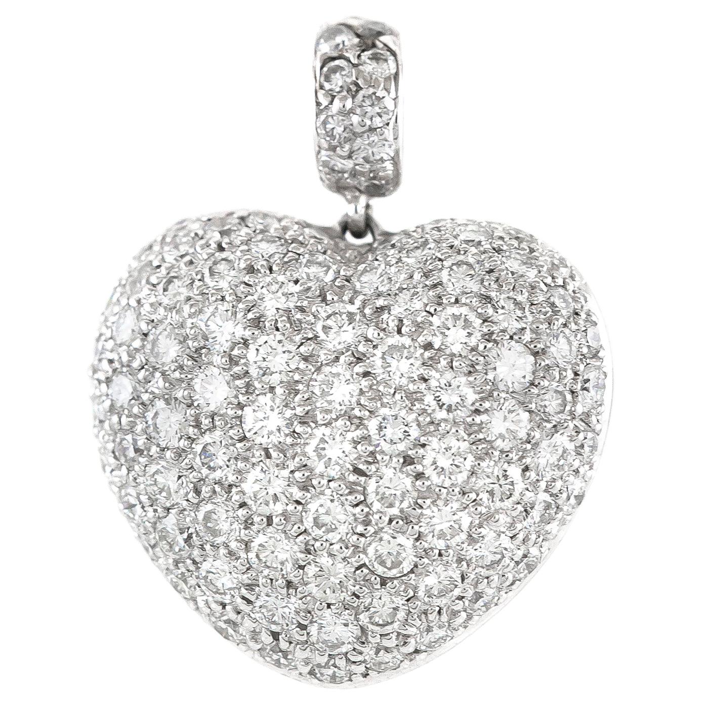 2000s 18 Karat Diamonds Heart Pendant