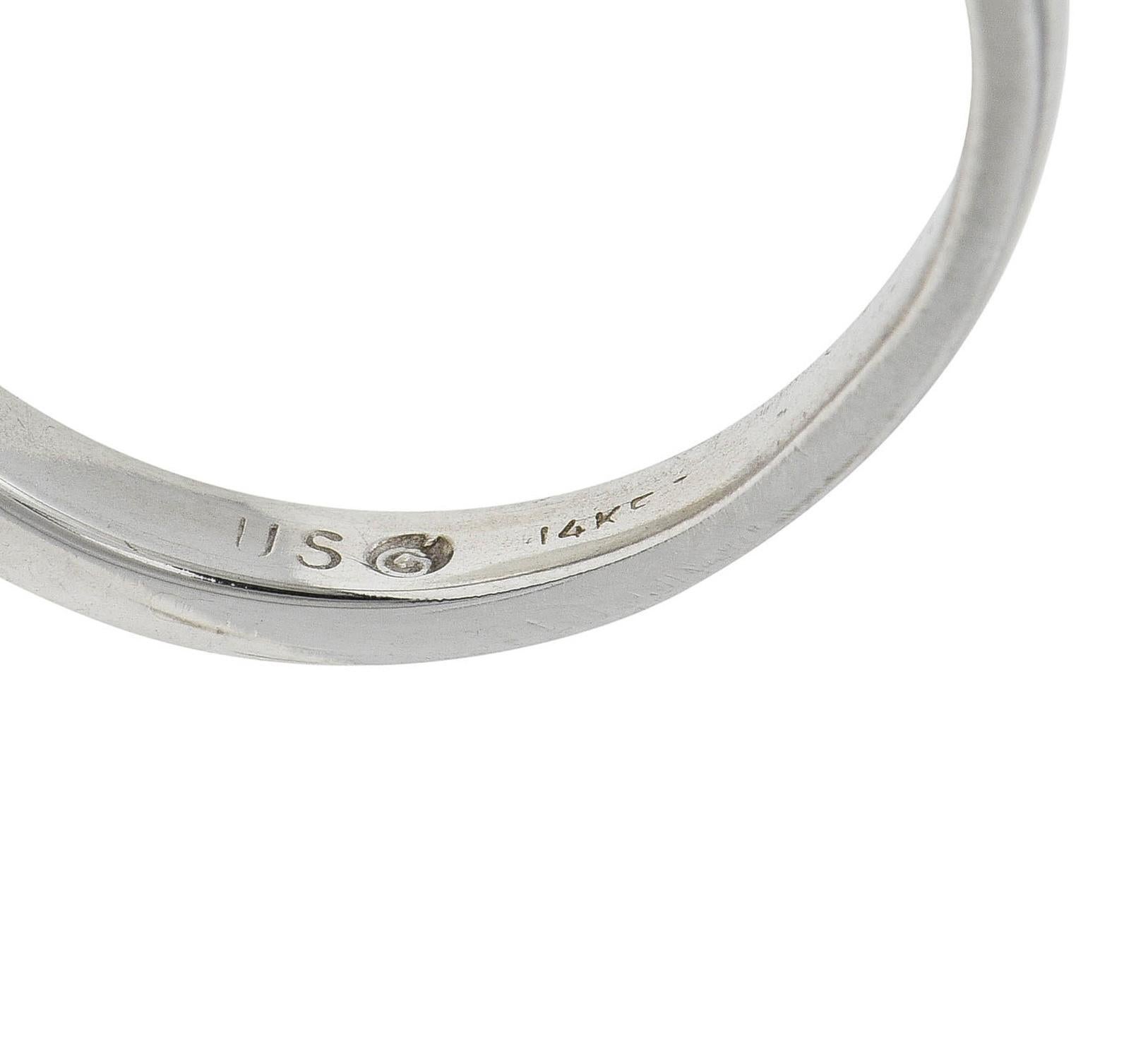 2000's 2.30 CTW Diamond 14 Karat White Gold Three Stone Engagement Ring GIA For Sale 3