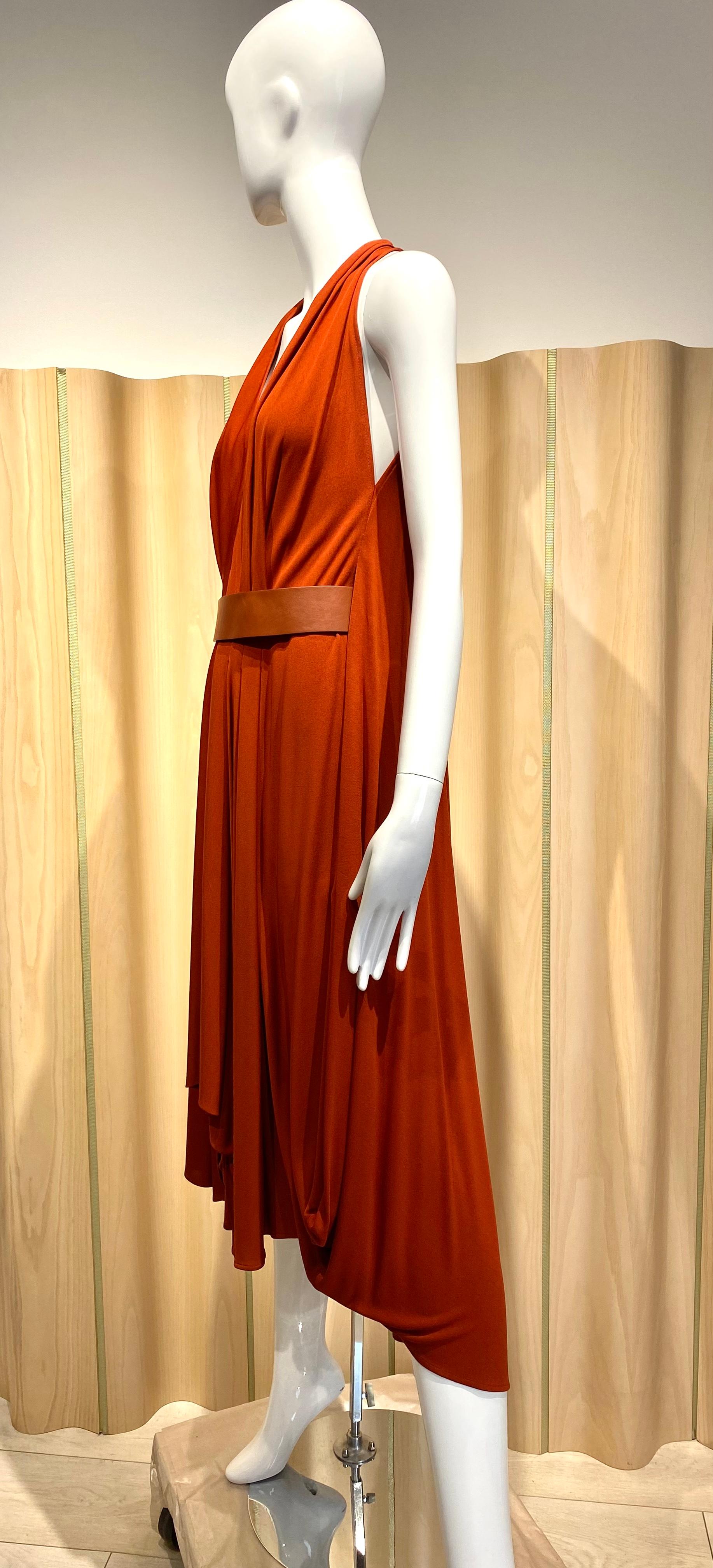 2000s AKRIS V Neck Burnt Orange Matte Jersey Sleeveless Dress In Excellent Condition In Beverly Hills, CA