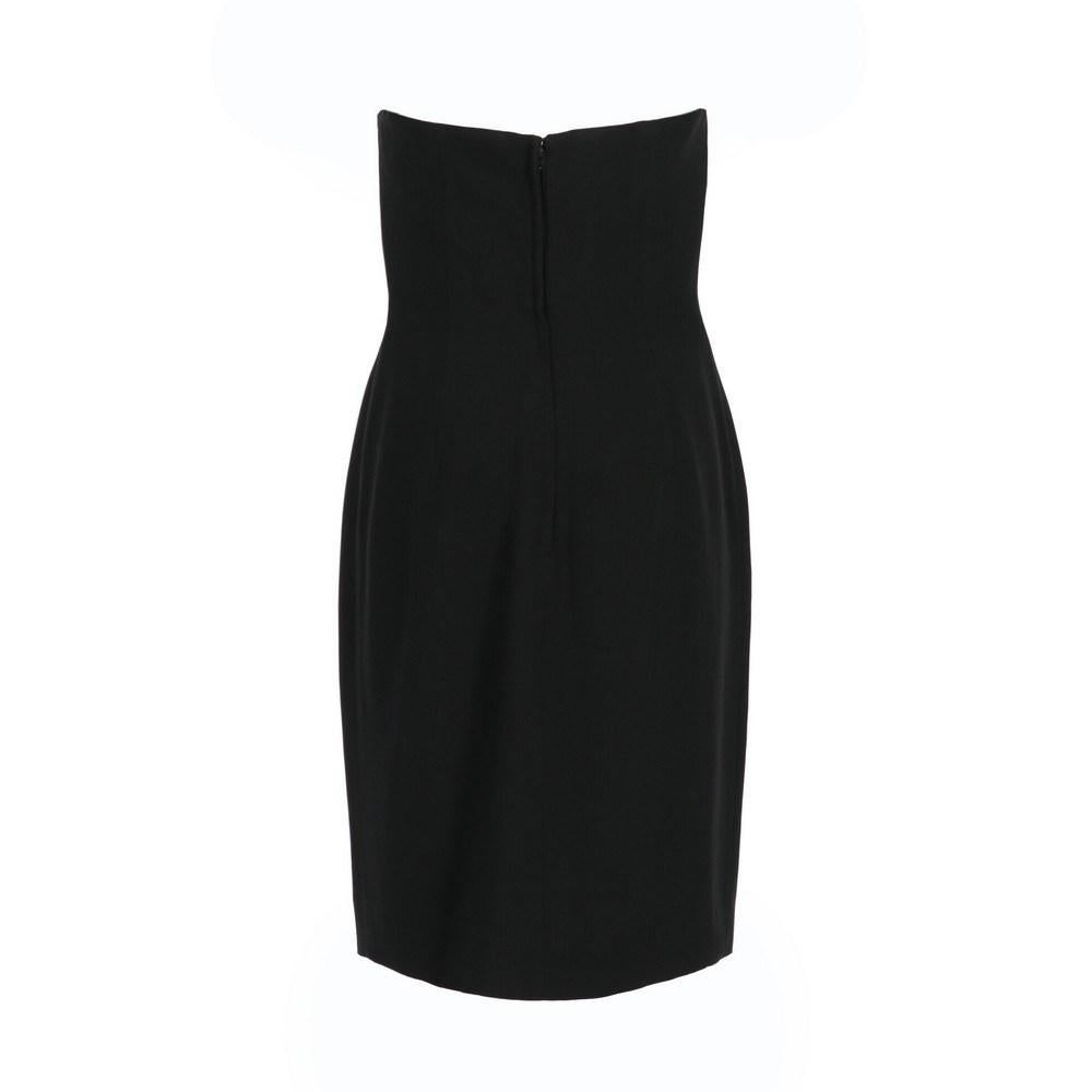 Alberta Ferretti black strapless midi dress. Featuring a tulip effect neckline. Hidden back central zip. Lined.

Size: 46 IT

Flat measurements
Height: 85 cm
Bust: 41 cm
Waist: 33 cm

Product code: X0637

Composition: 55% Acetate - 45% Rayon

Made