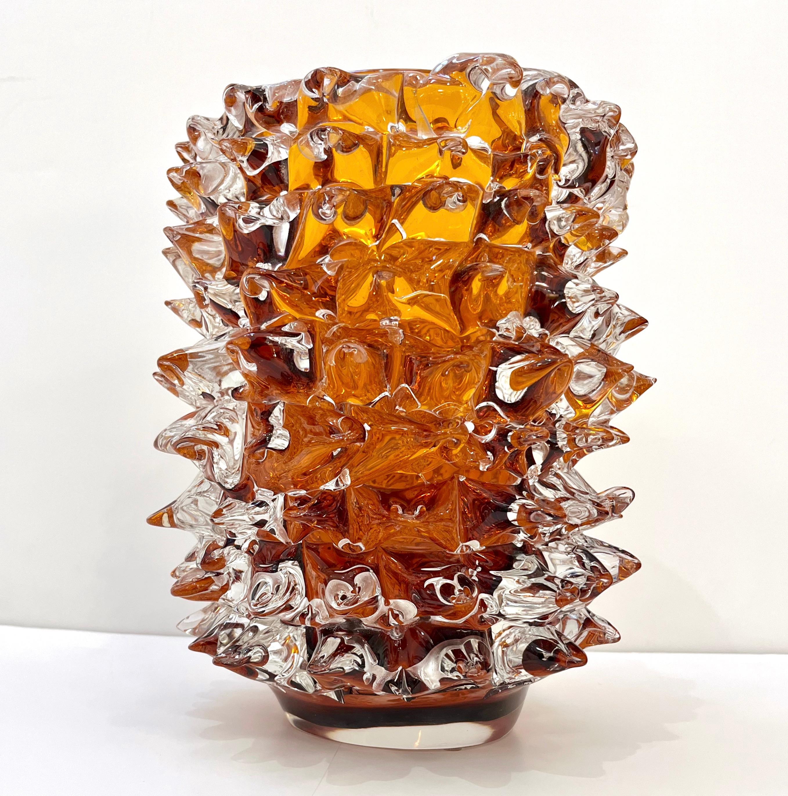 2000s Alberto Dona Italian Amber Gold Crystal Rostrato Murano Glass Modern Vase 8