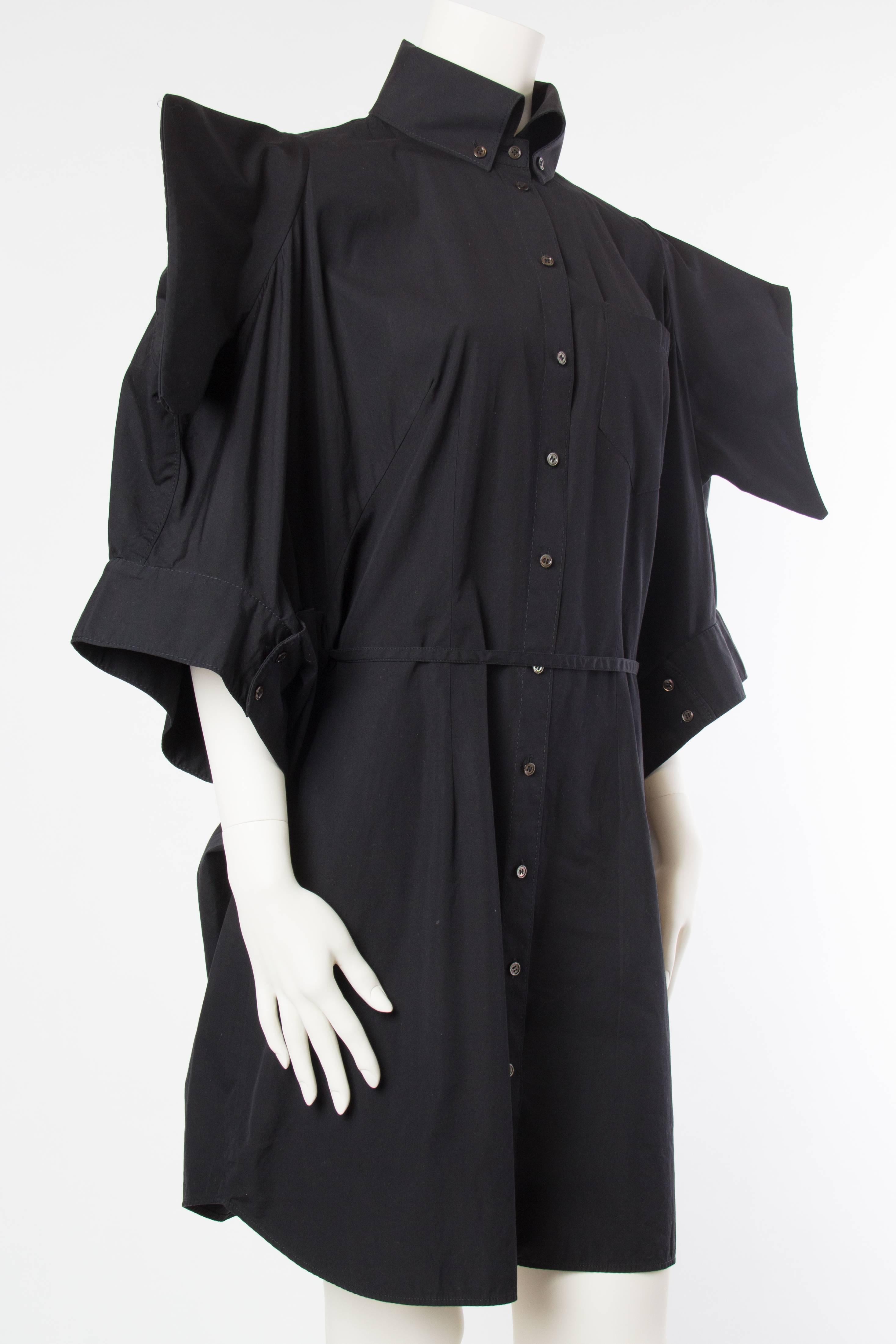 2000S ALEXANDER MCQUEEN Black Cotton Kimono Sleeve Cocoon Shirt Dress In Excellent Condition For Sale In New York, NY