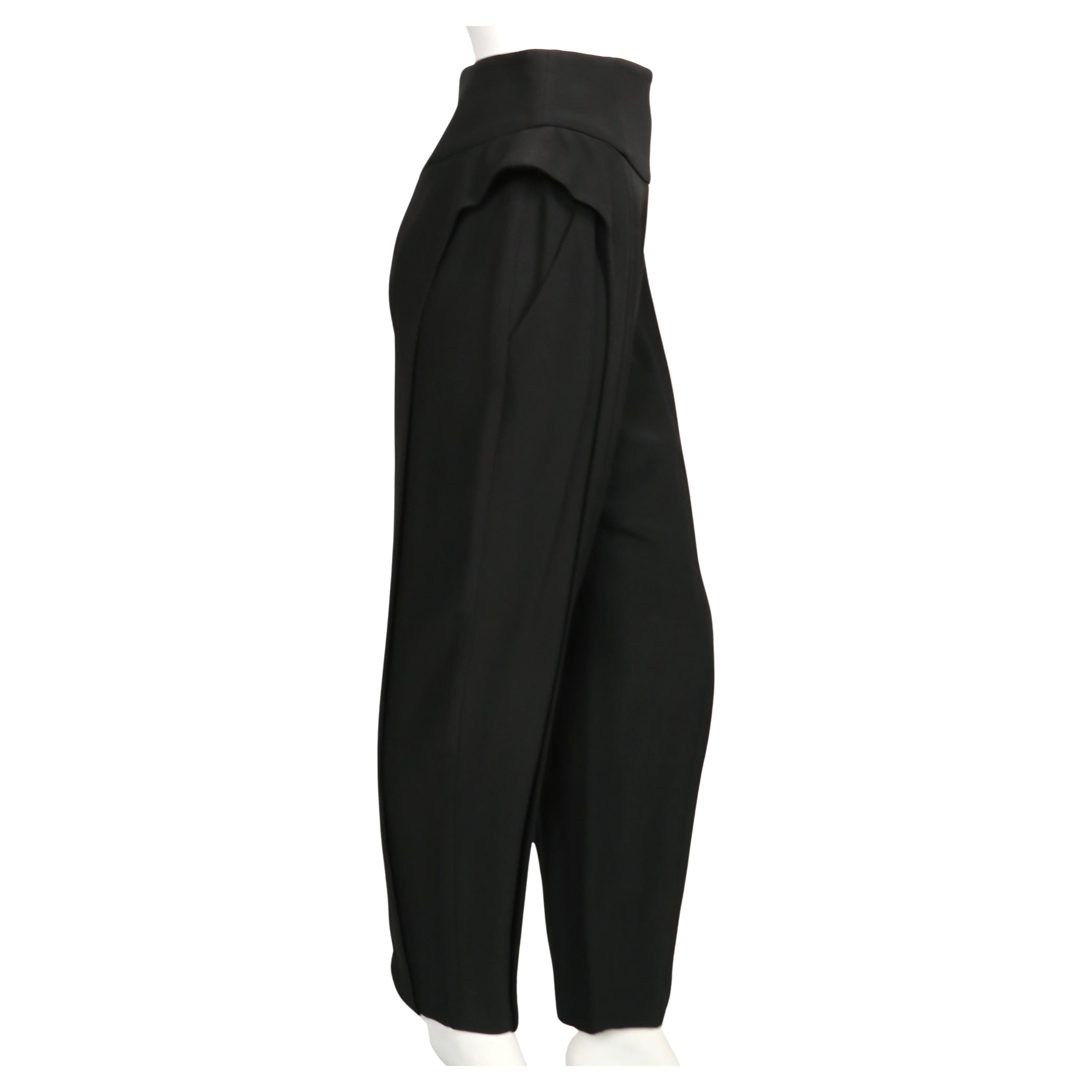 2000's ALEXANDER MCQUEEN black pants with side ruffles For Sale 1