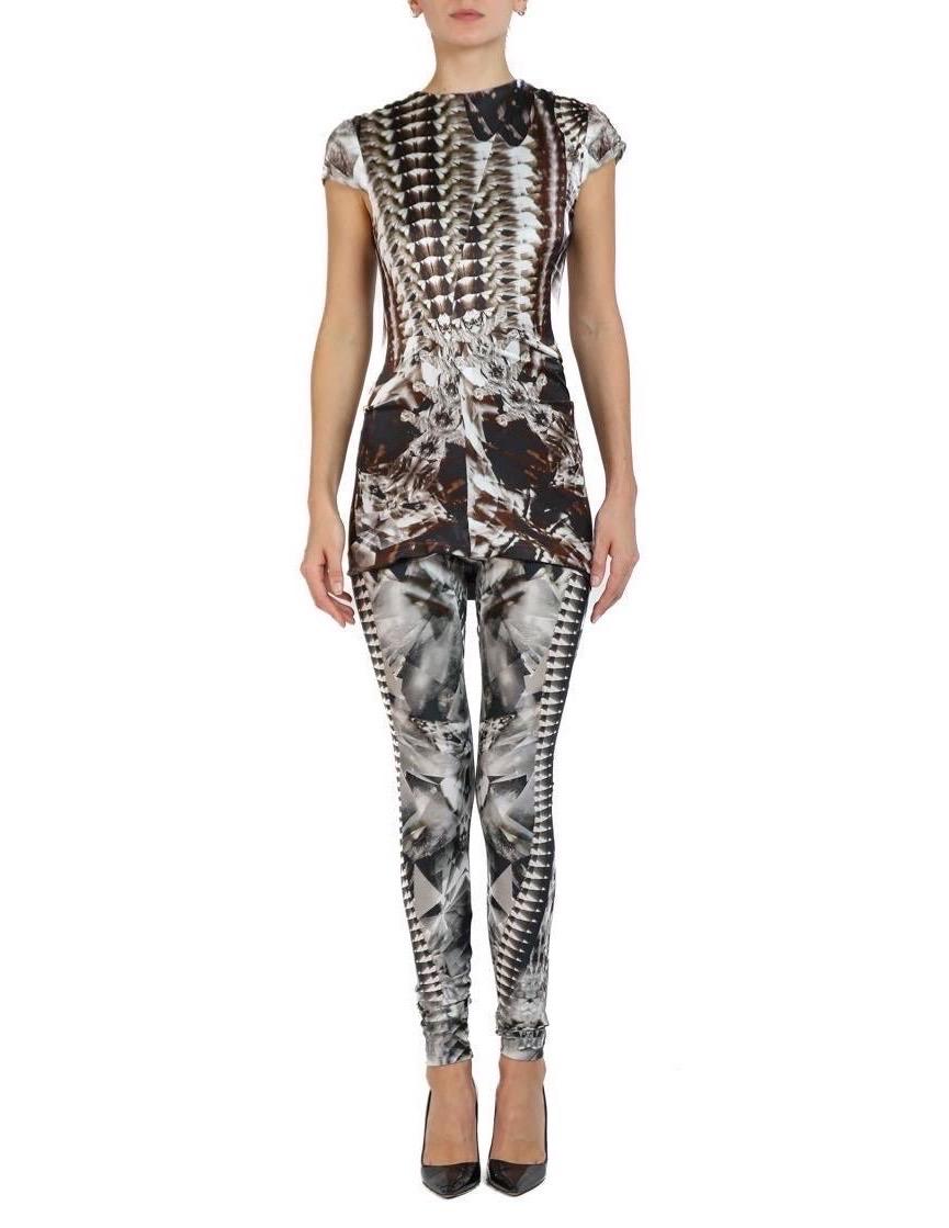 2000S Alexander Mcqueen Black & White Poly/Lycra Leggings And Tunic Top Ensembl For Sale 3