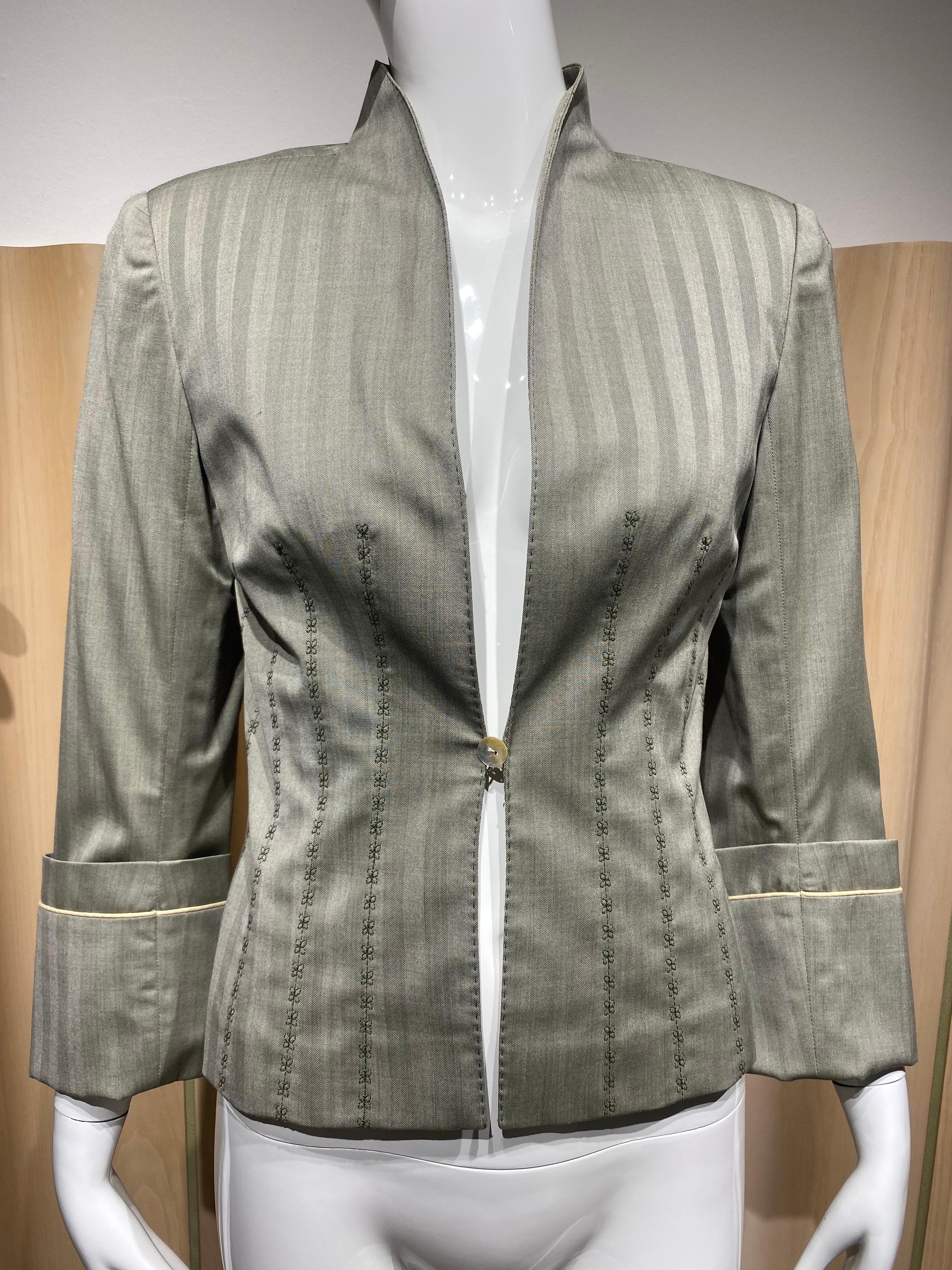 Ensemble veste et pantalon ajustés des années 2000 Alexander McQueen en vente 11