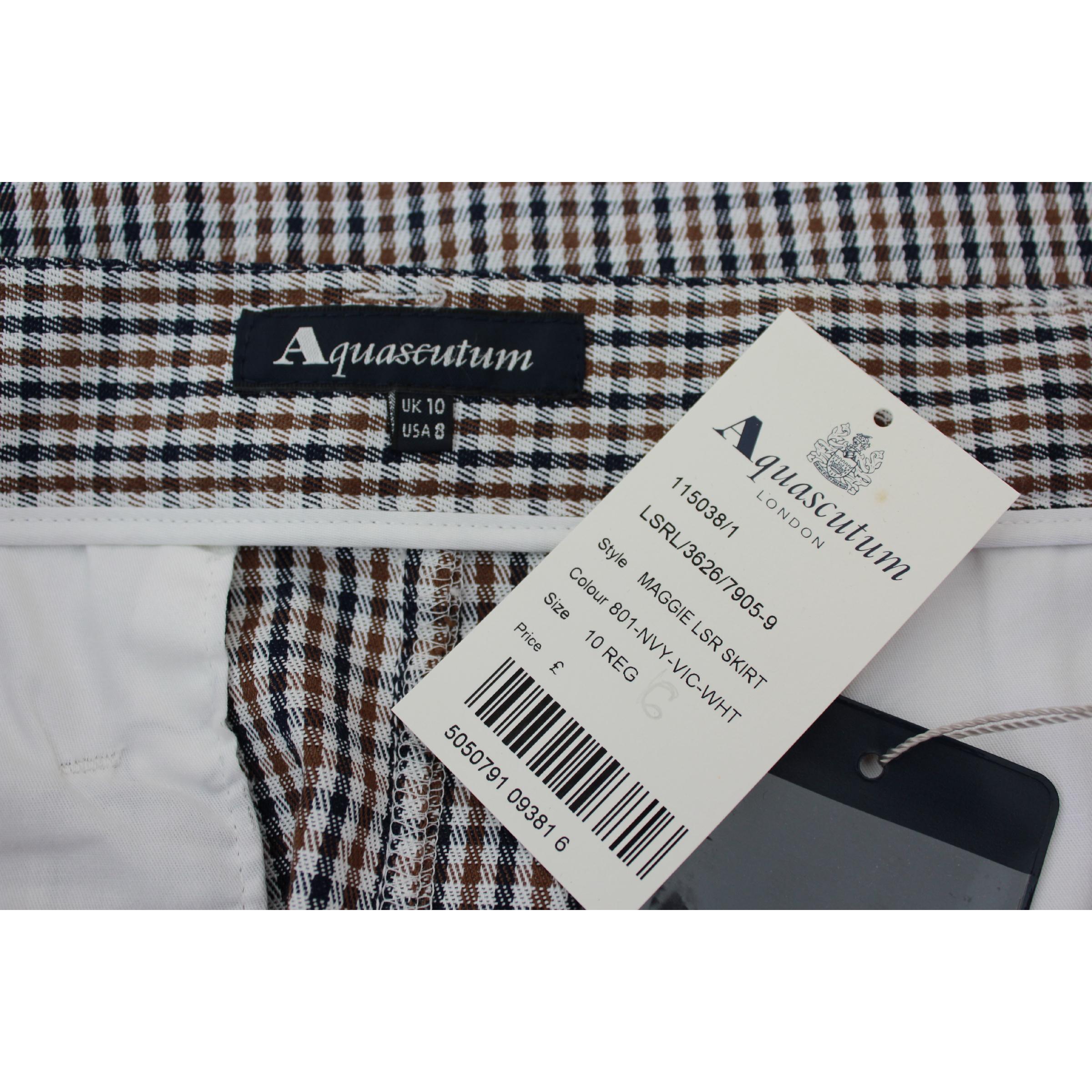 2000s Aquascutum Beige Cotton Blue Checked Long Skirt In New Condition For Sale In Brindisi, Bt