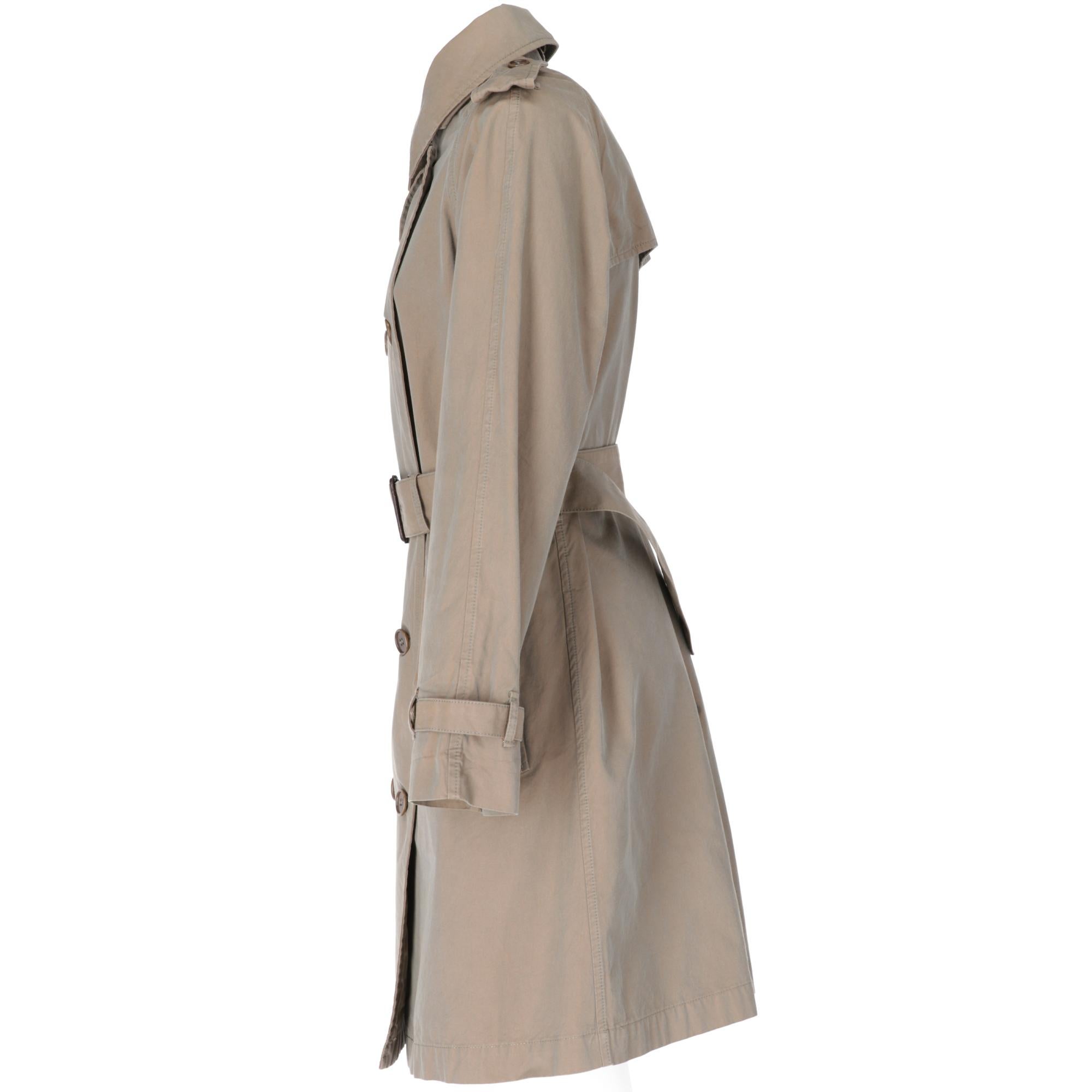 Aspesi iridescent gray and orange trench coat, with classic collar, double breasted closure with brown buttons and metal hooks, chin strap, windbreak flap, tab on shoulders, long sleeves and cuffs with strap, flap pockets, rain flap on the back and
