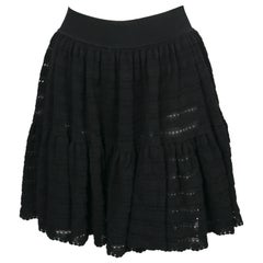 Schwarzer Pointelle-Strickrock von AZZEDINE ALAIA aus den 2000er Jahren mit Rüschen und versteckten Shorts