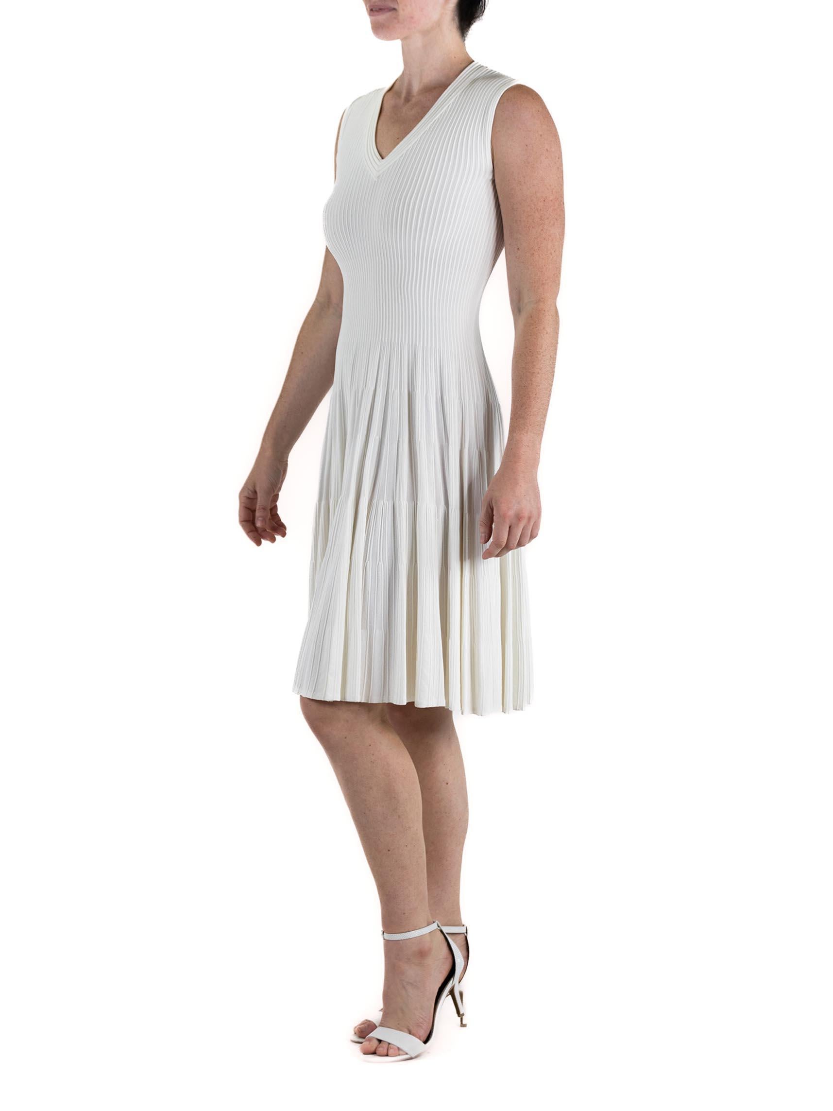 Women's 2000S AZZEDINE ALAIA White Rayon Blend V Neck Ribbed Dress For Sale
