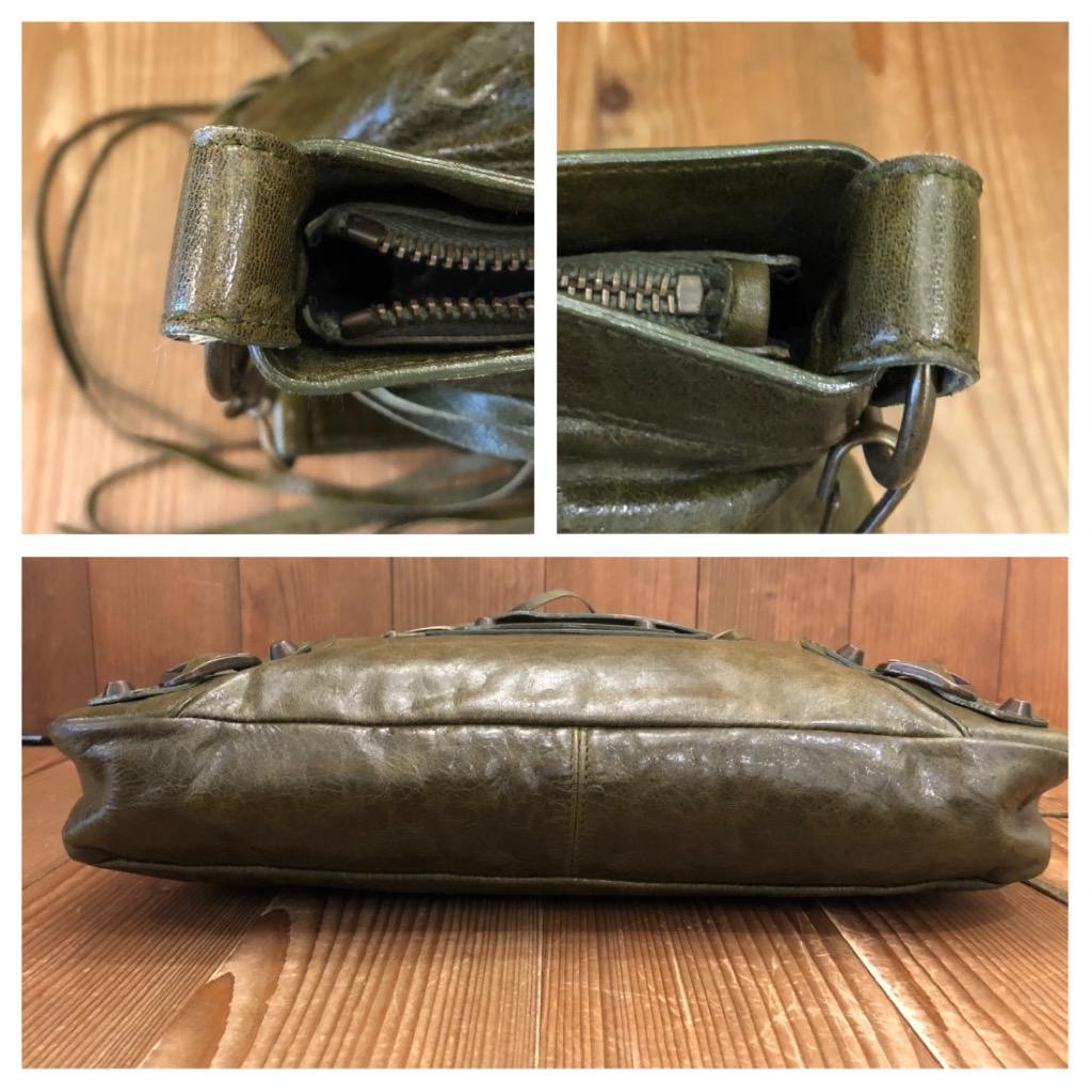 2000s BALENCIAGA Khaki Distressed Lambskin Leather First Bag In Excellent Condition In Bangkok, TH