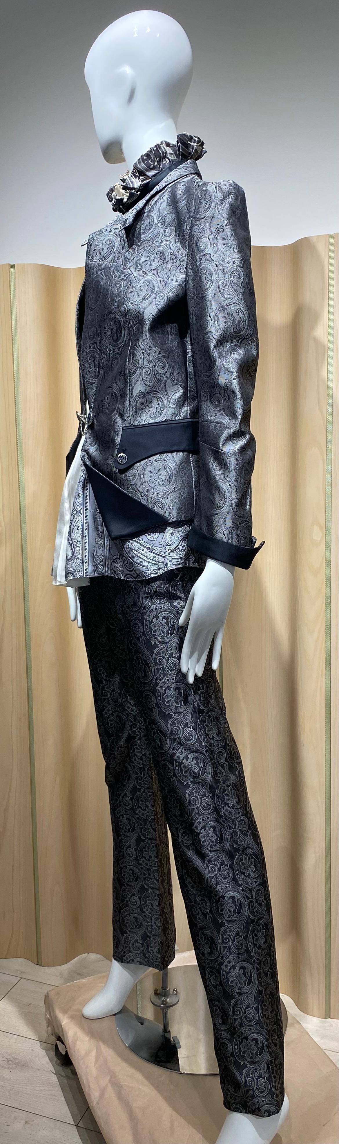Women's or Men's 2000s Balenciaga Paisley Print  Three piece Suit by Nicolas Ghesquière For Sale
