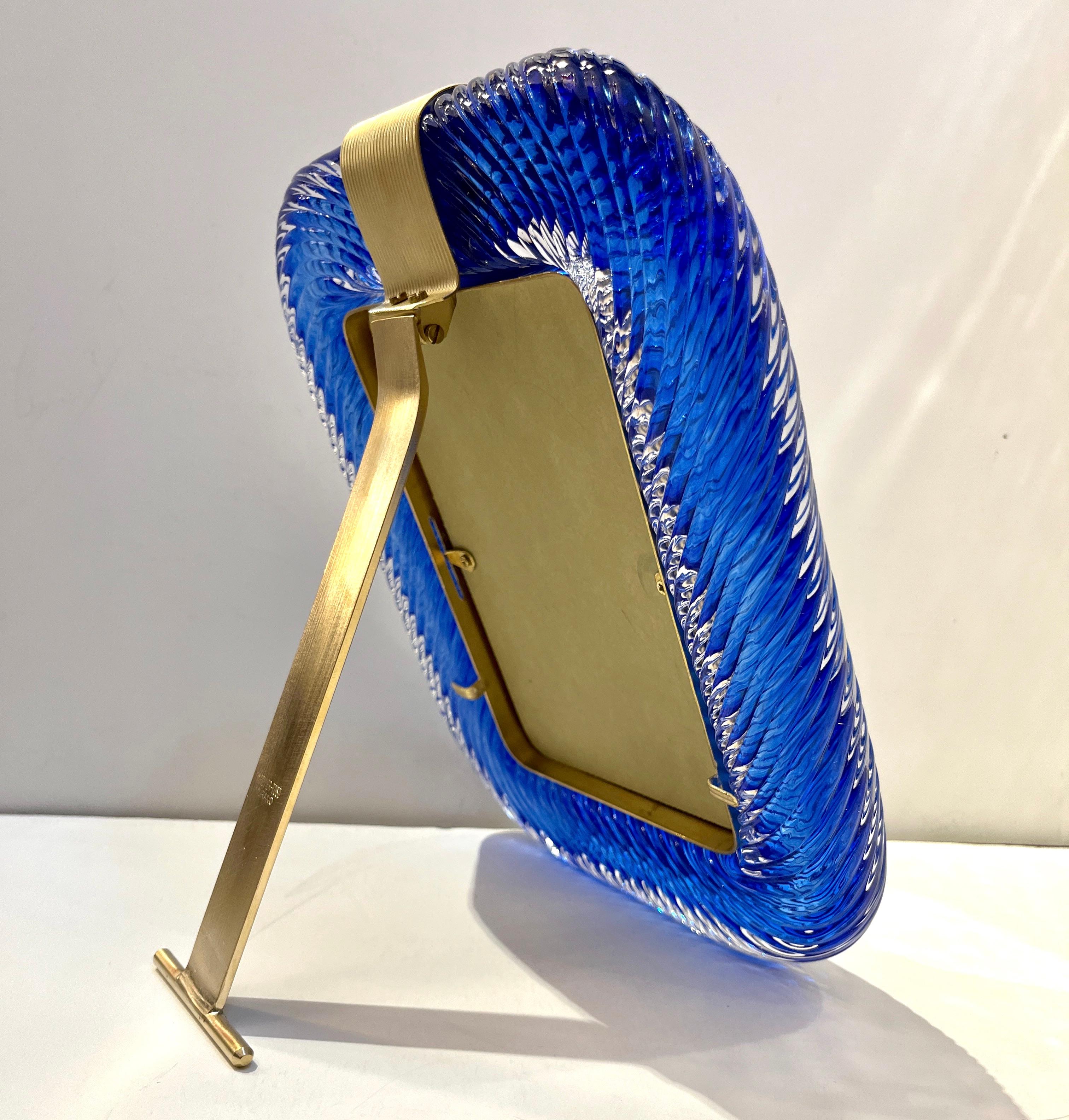 2000er Jahre Barovier Toso Italienisch Königsblau verdreht Murano Glas Messing Bilderrahmen im Angebot 9