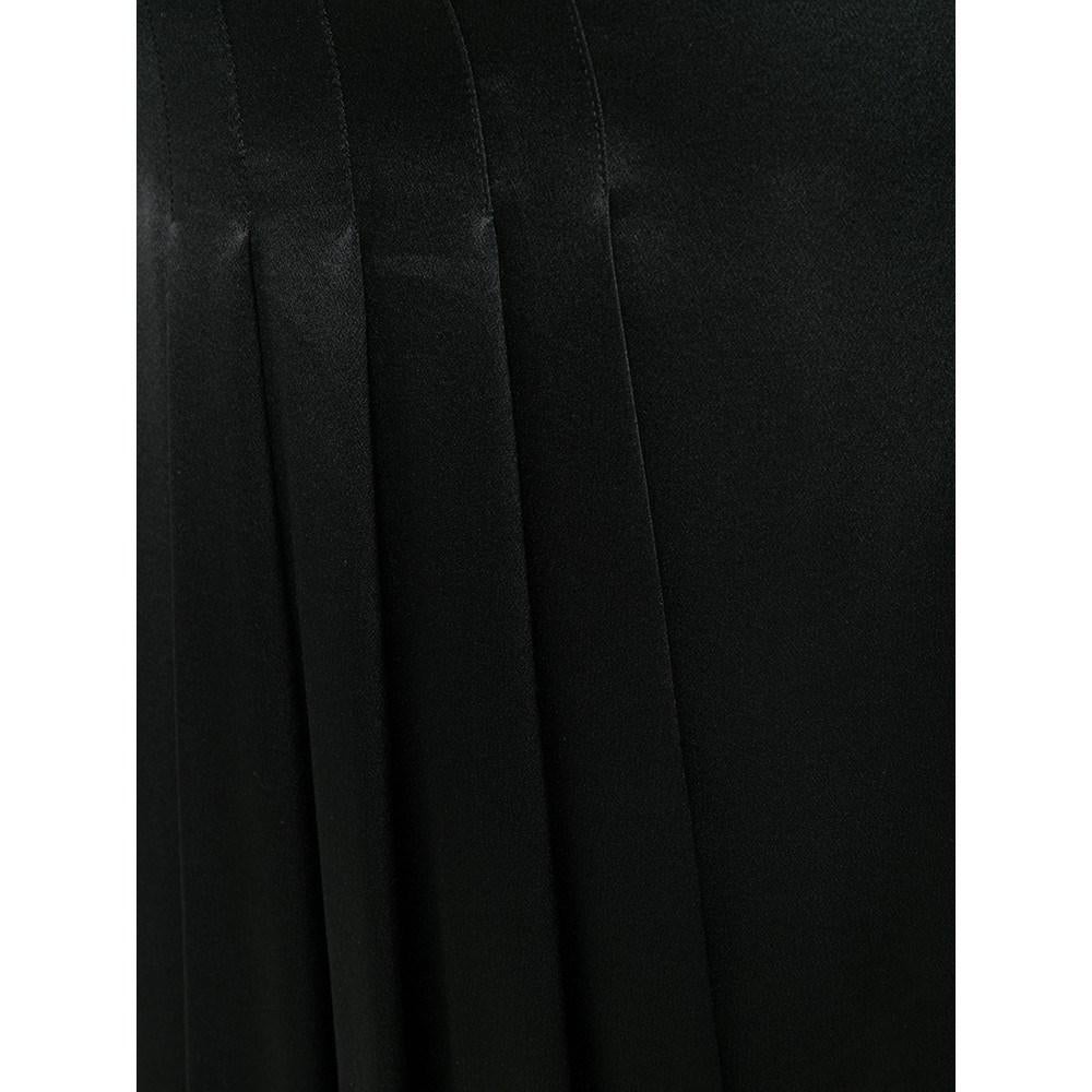 Women's 2000s Black silk Chanel Vintage midi skirt For Sale