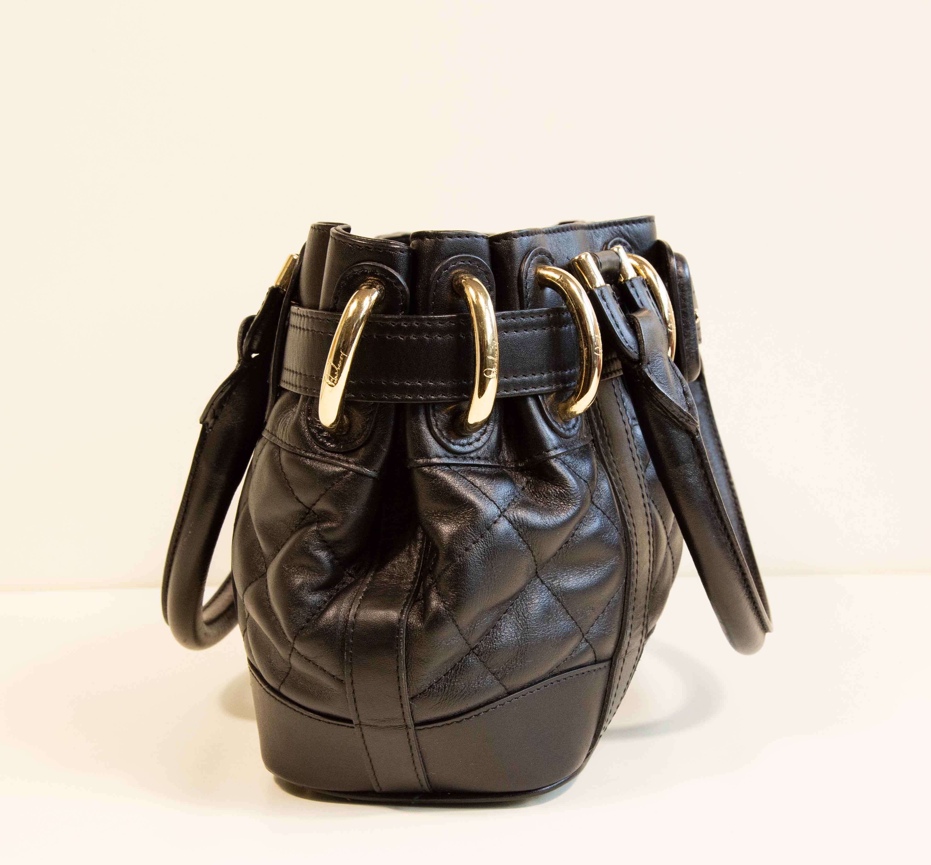 2000s Burberry Beaton Handbag in Black Quilted Leather In Good Condition For Sale In Arnhem, NL