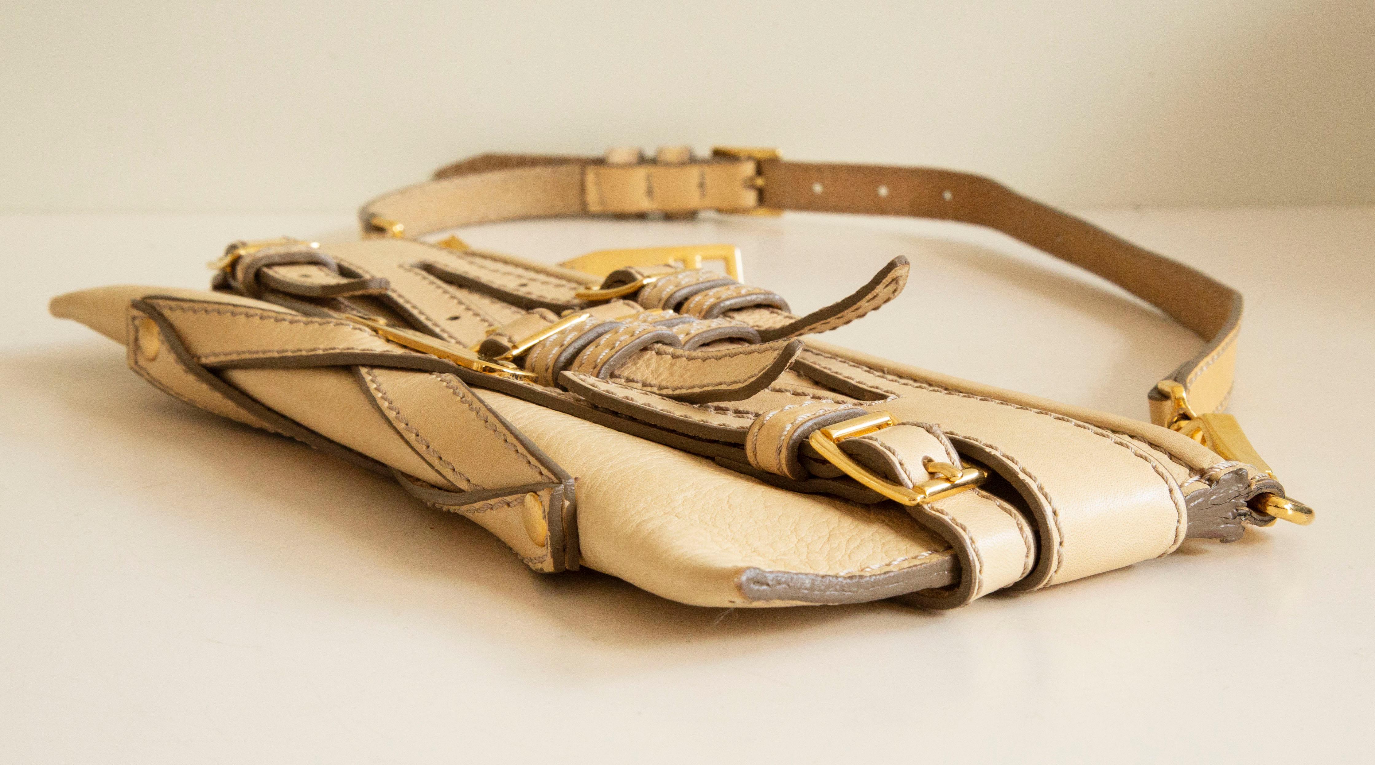 2000s Burberry Bridle Beige Leather Clutch Shoulder Bag For Sale 1