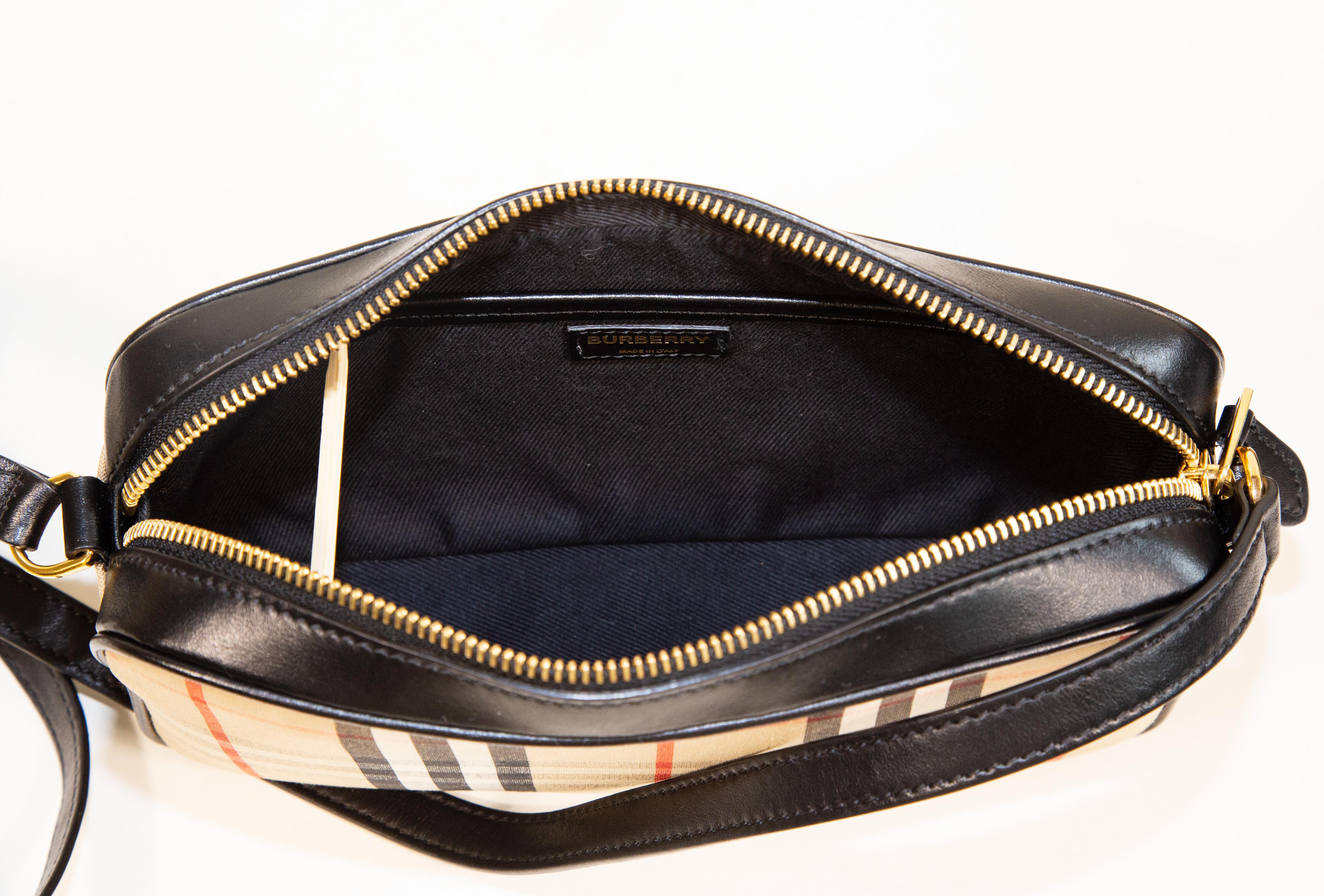 2000s Burberry Classic Check Canvas Camera Crossbody Bag For Sale 5