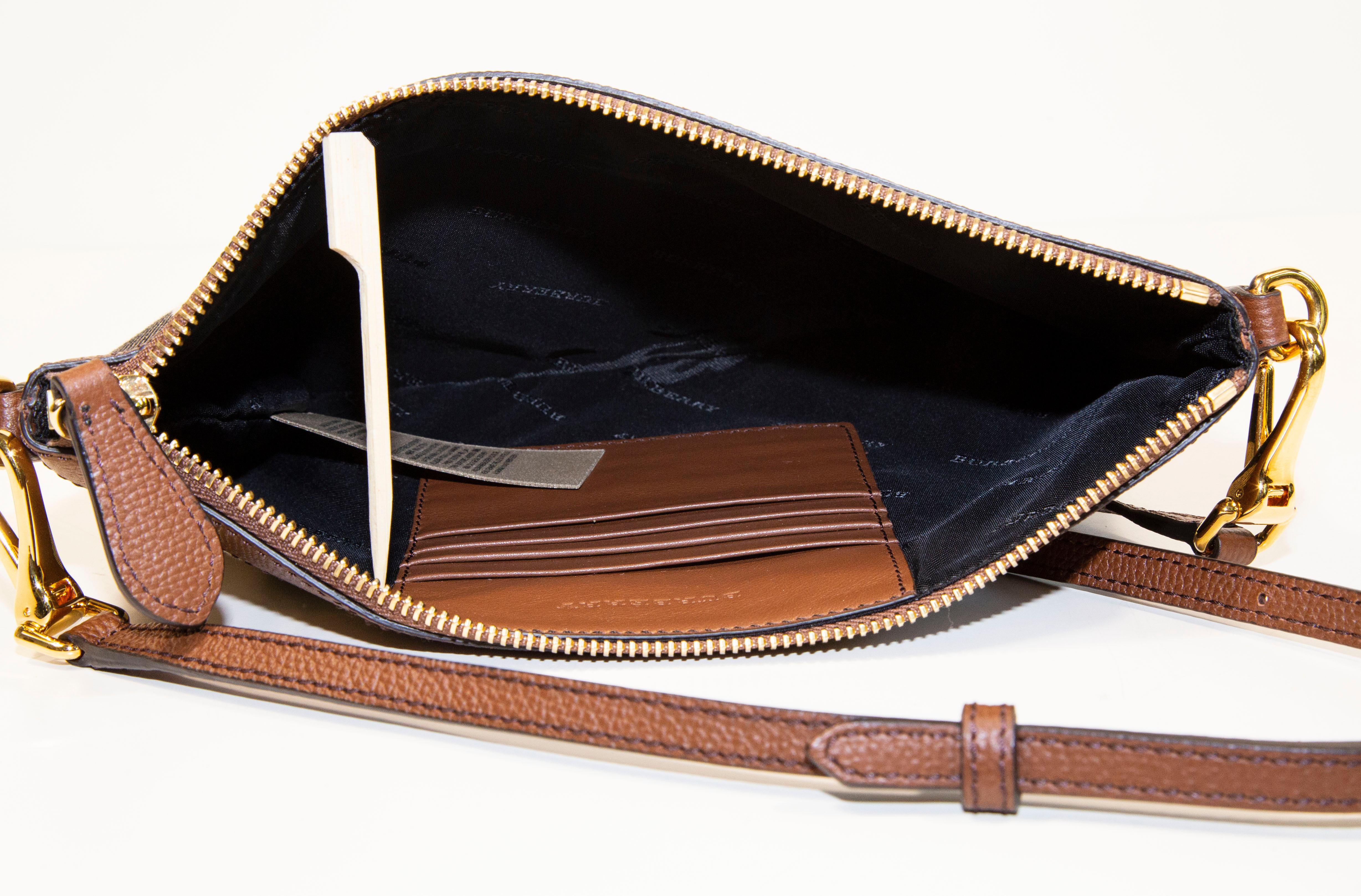 2000s Burberry Classic Check Canvas Crossbody Bag Clutch 3