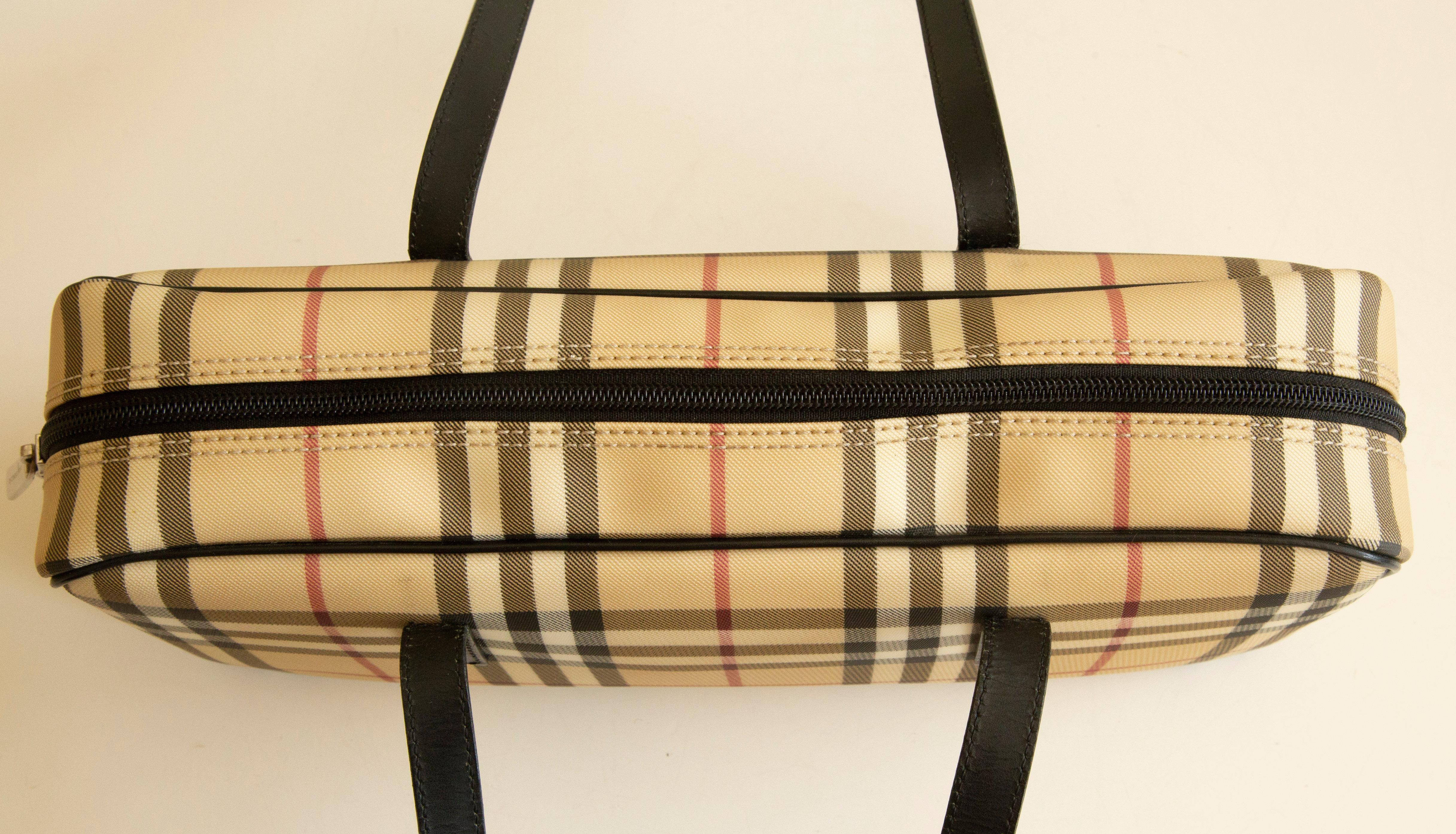 2000s Burberry Classic Check Shoulder Bag For Sale 7
