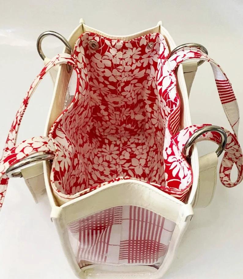 Women's or Men's 2000s Burberry Clear Perspex Floral Red White Nova Check Shoulder Bag For Sale